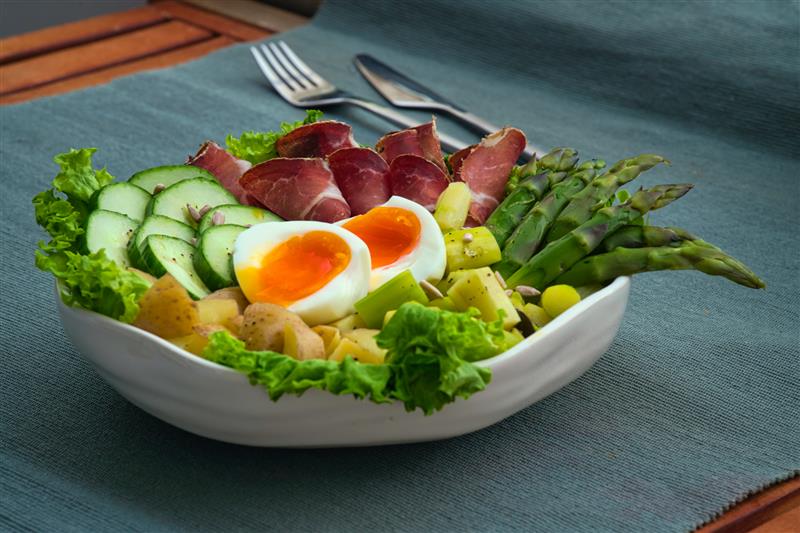 Bowl aux asperges du Valais