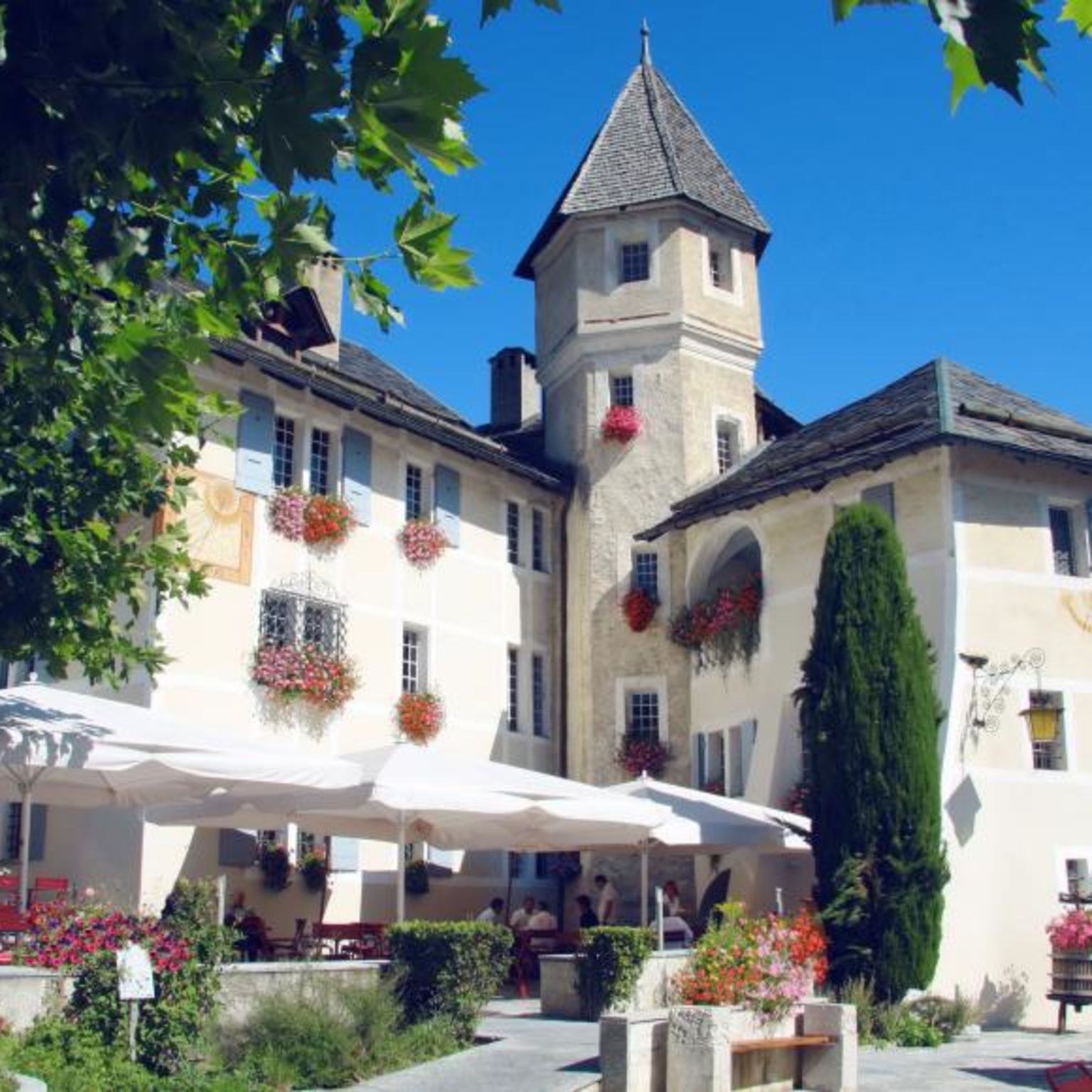 Verkaufsstelle Château de Villa, Siders, Wallis, Schweiz