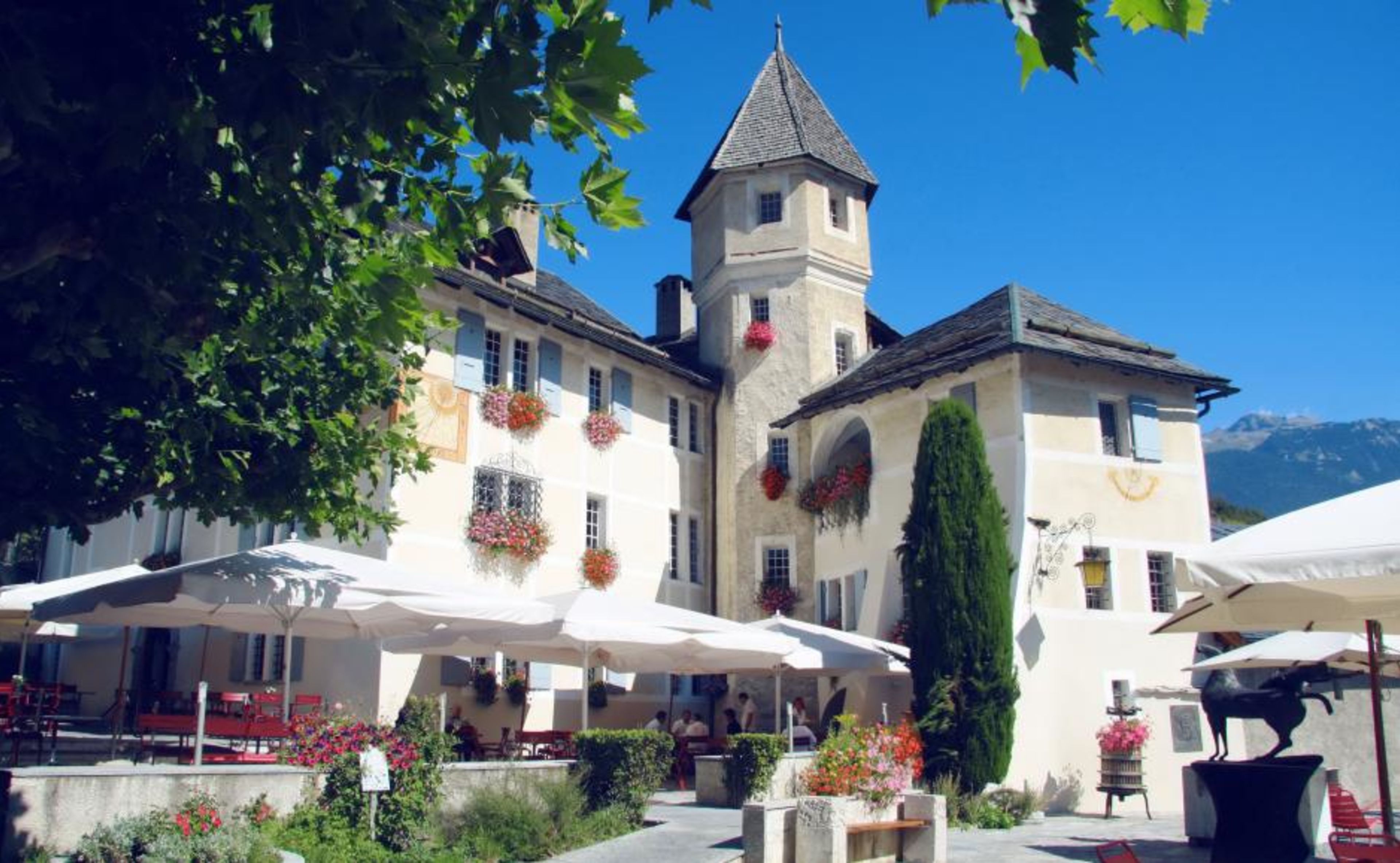 Verkaufsstelle Château de Villa, Siders, Wallis, Schweiz