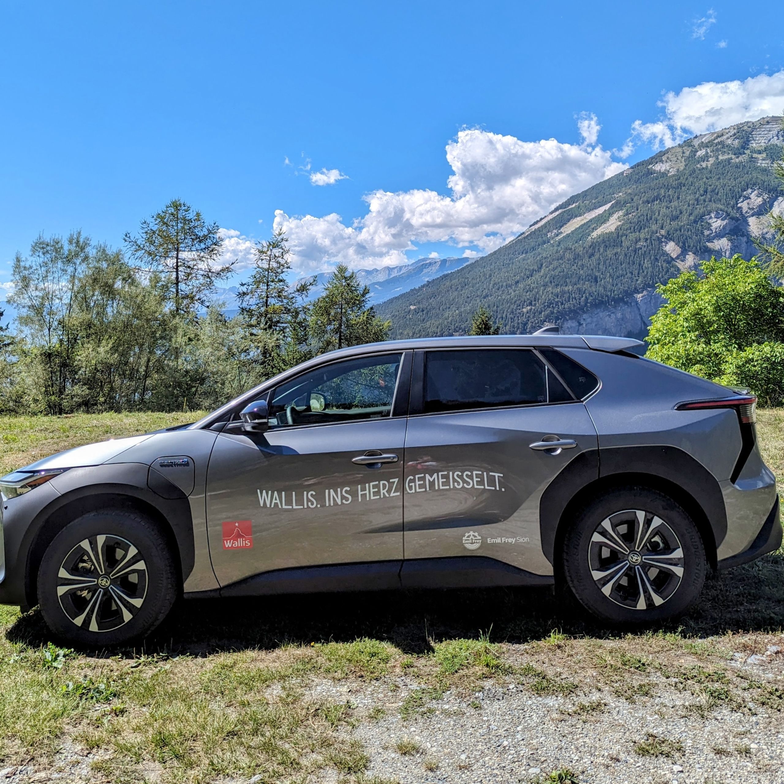 Valais gravé dans mon coeur, Toyota, voiture, Lotschental, Valais, Suisse