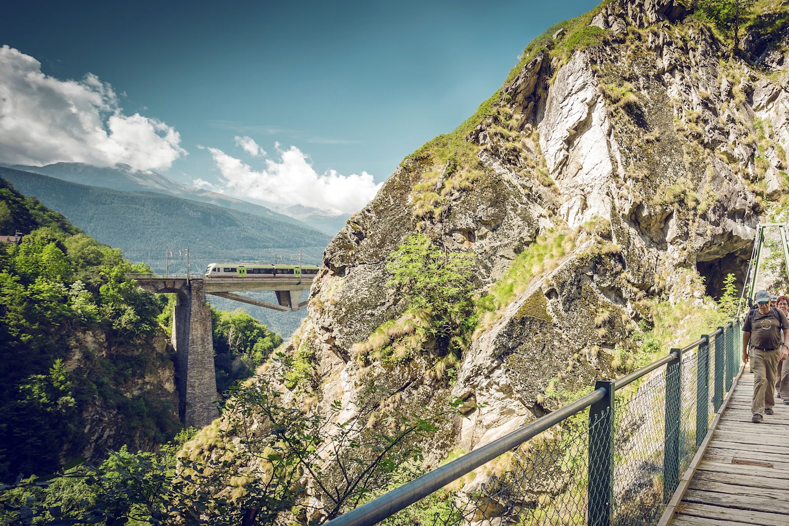 Sonnige Halden, été, Valais