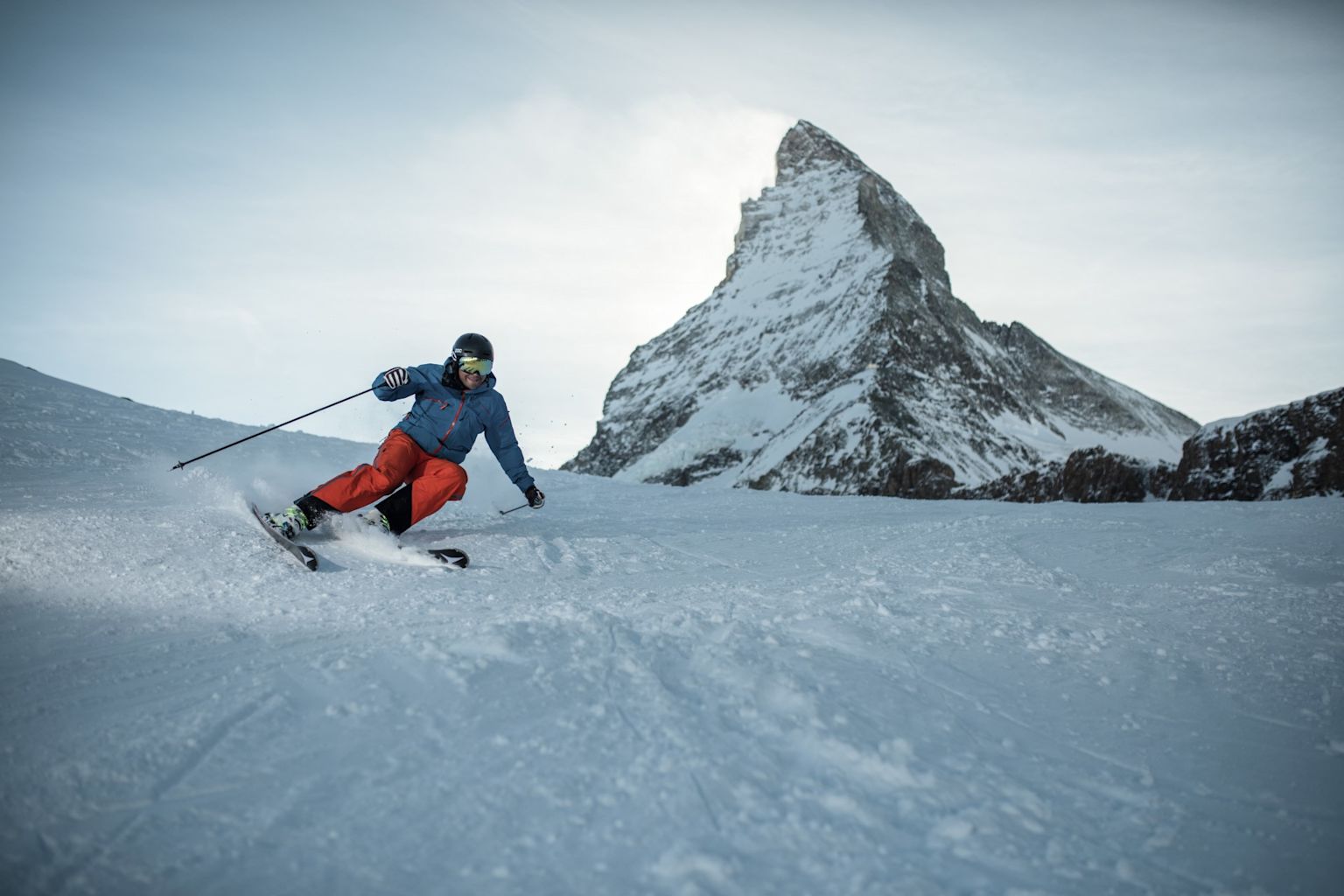 Skieur sur les pistes de Zermatt, Pistes les plus stimulantes, Valais, Suisse