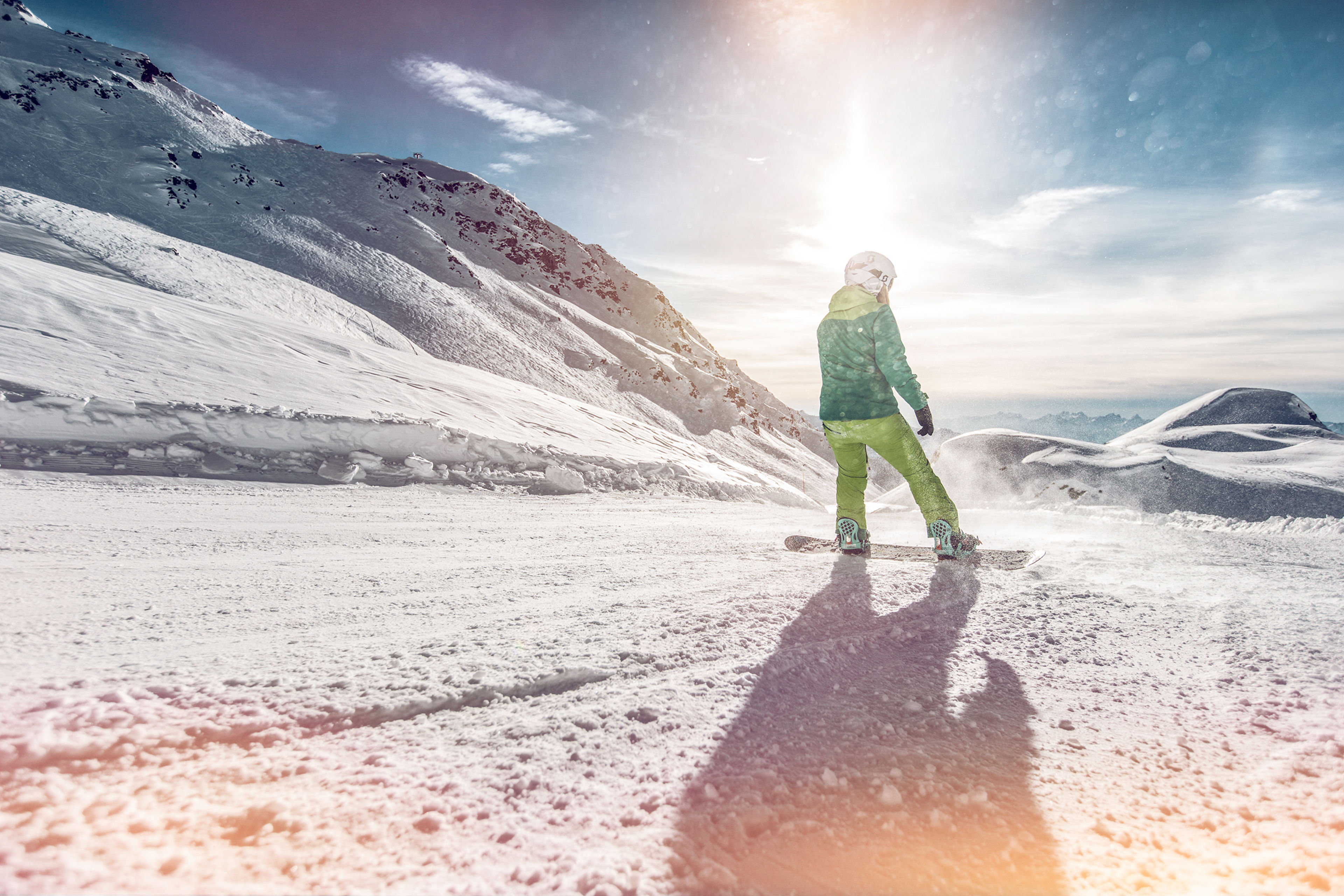Snowboardeuse à Chandolin au Val d'Anniviers, Valais