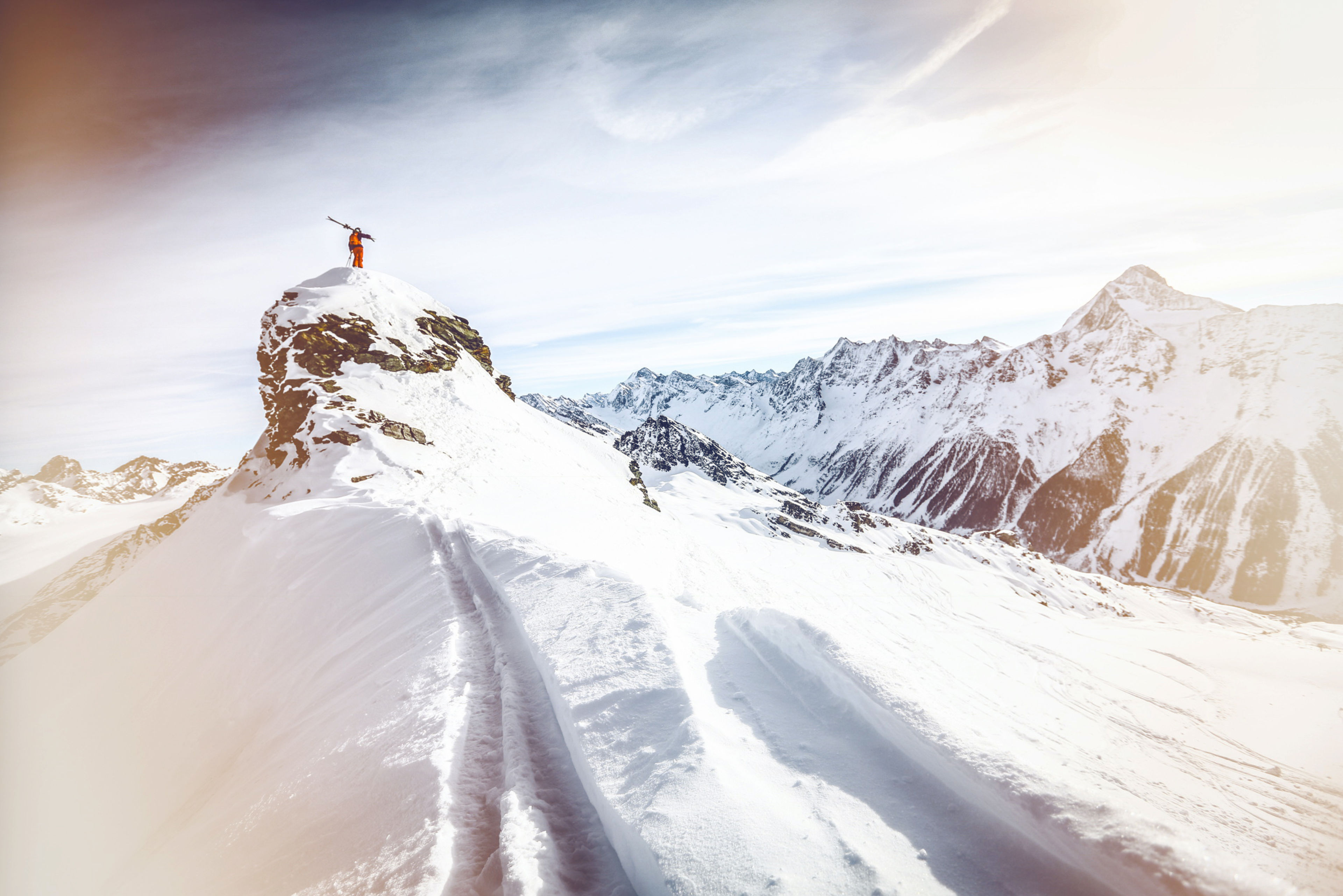 Hiver en Valais, skieur
