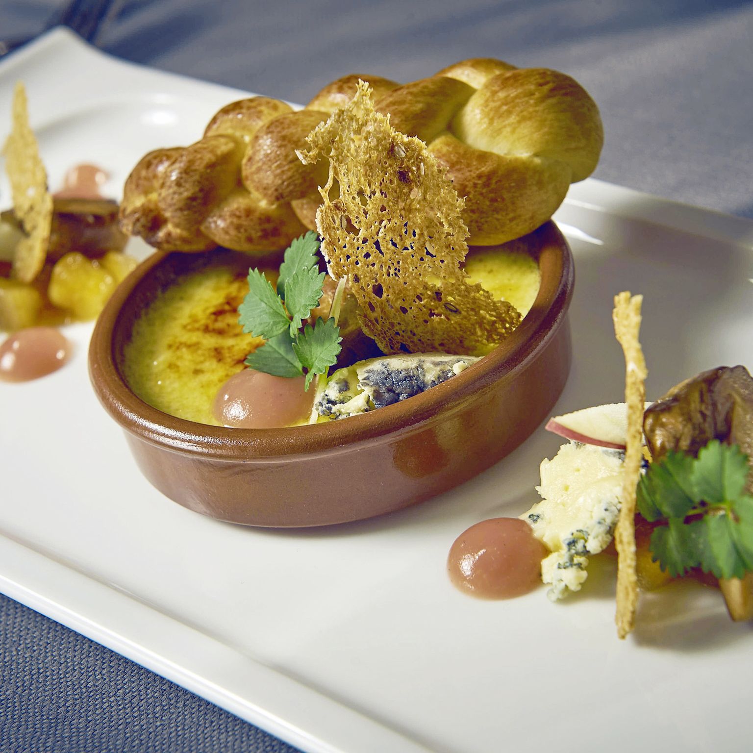 Dessert, Crème brûlée, Spezialitäten, Valley Binn, ValaisWallis