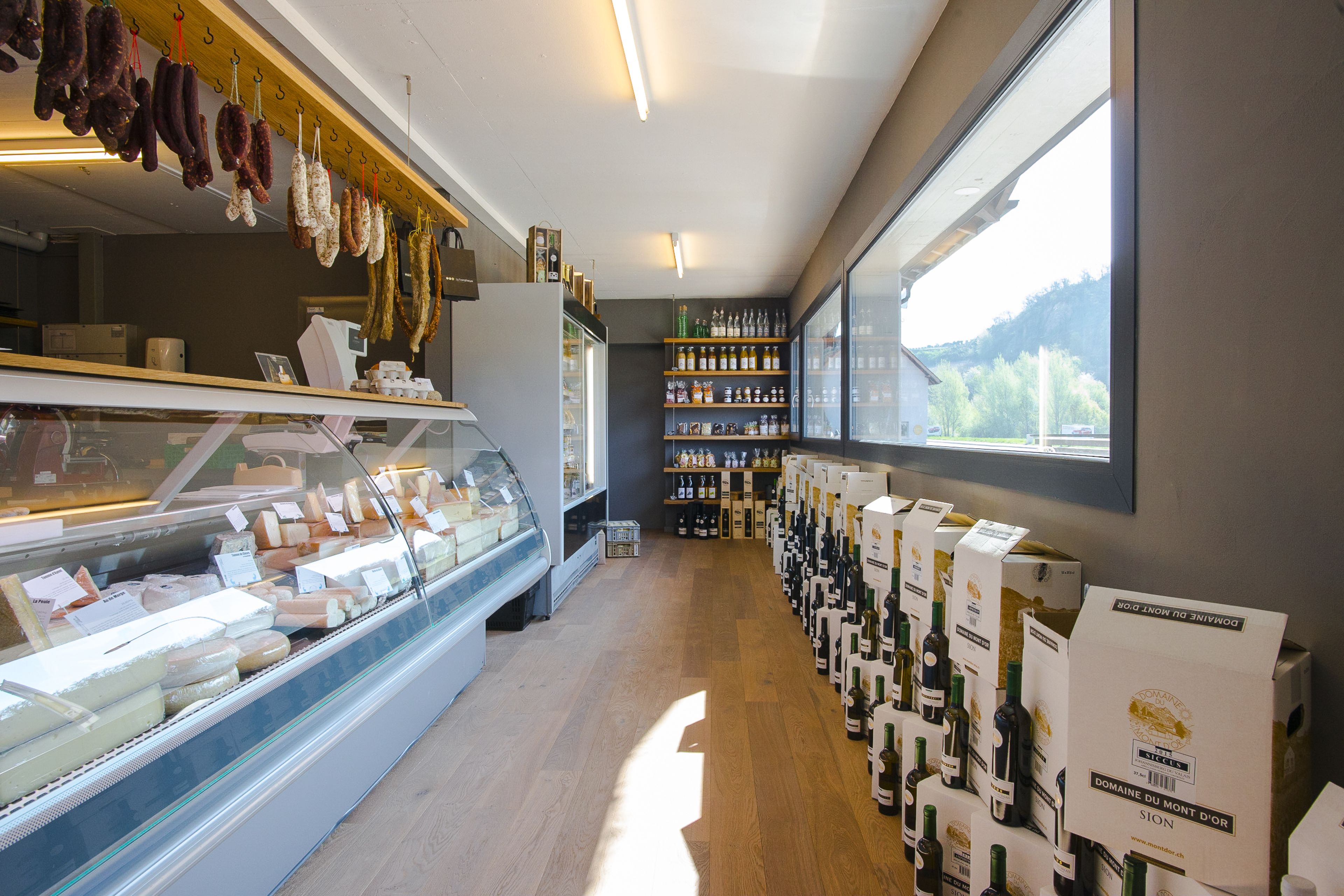 Verkaufsstelle Caveau Mont d'Or, Sion Wallis Schweiz
