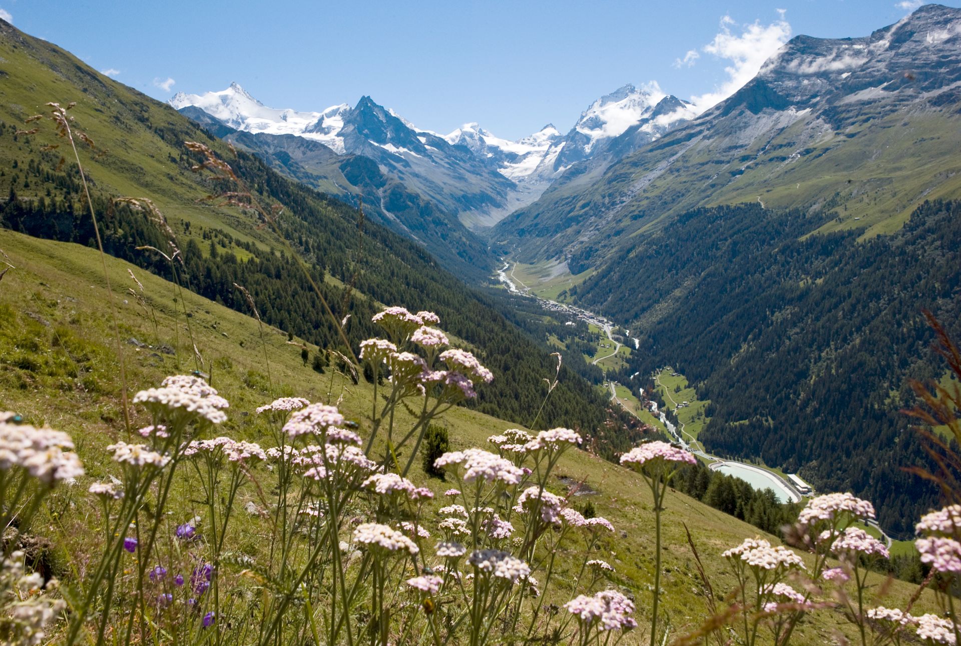 Tour Du Val D Anniviers Valais Suisse tour-du-val-d-anniviers-valais-suisse