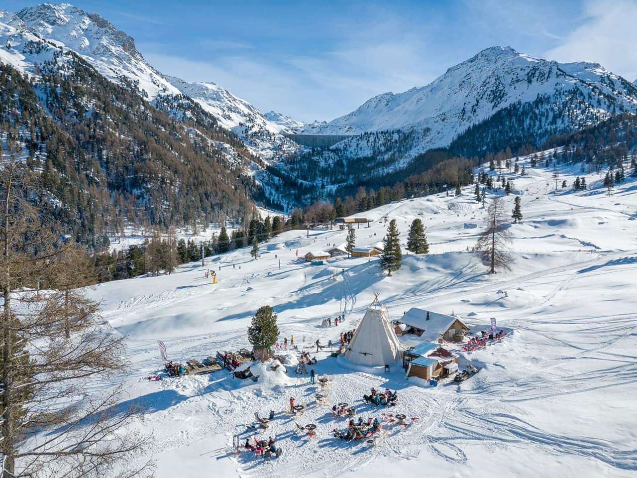 Tipi Siviez, village, pistes, Valais, Suisse