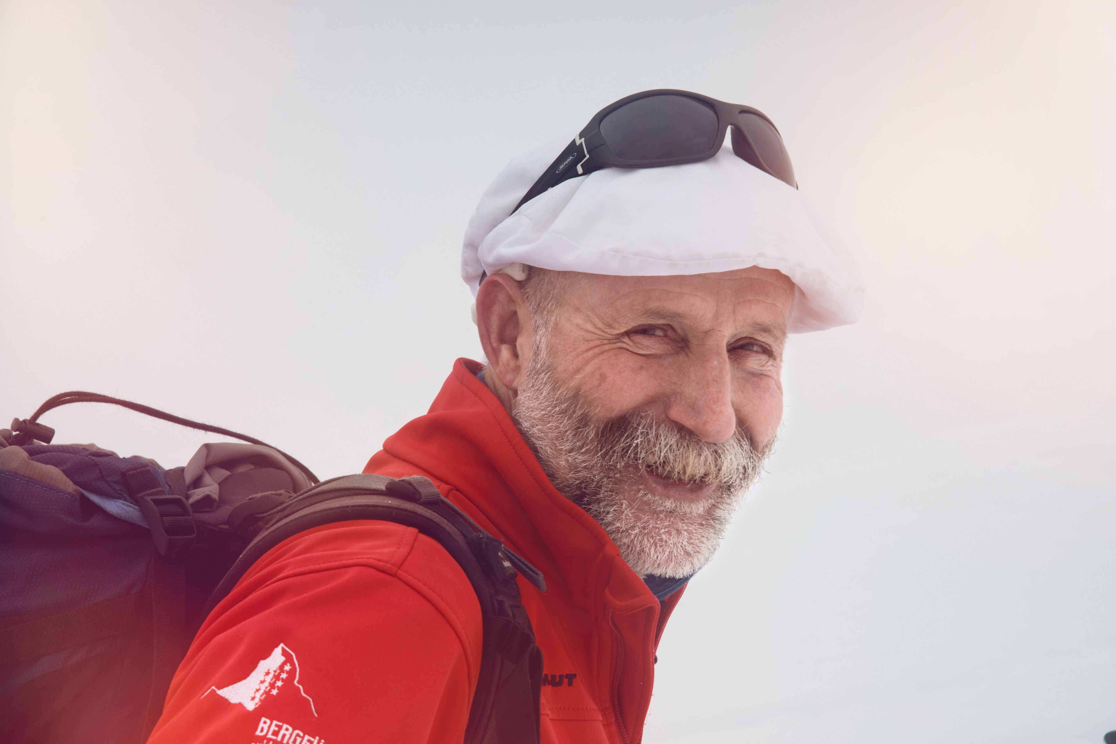 Hanspeter Berchtold sur une randonée de ski au Binntal, Valais