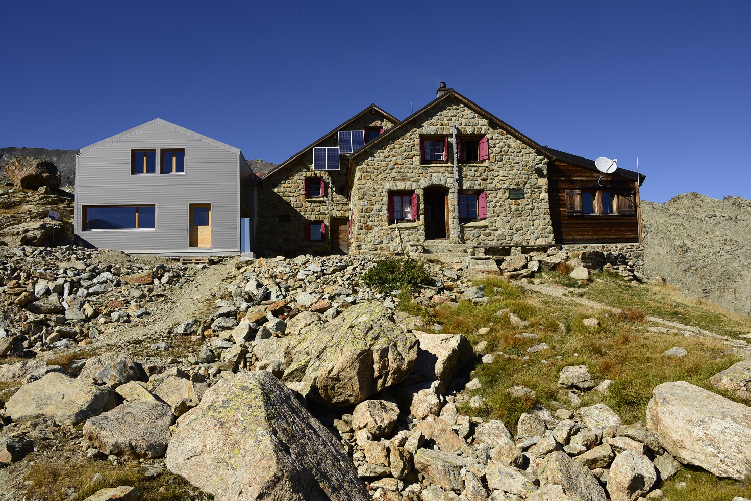 Cabane des Aiguilles Rouges, Arolla, Wallis, Schweiz