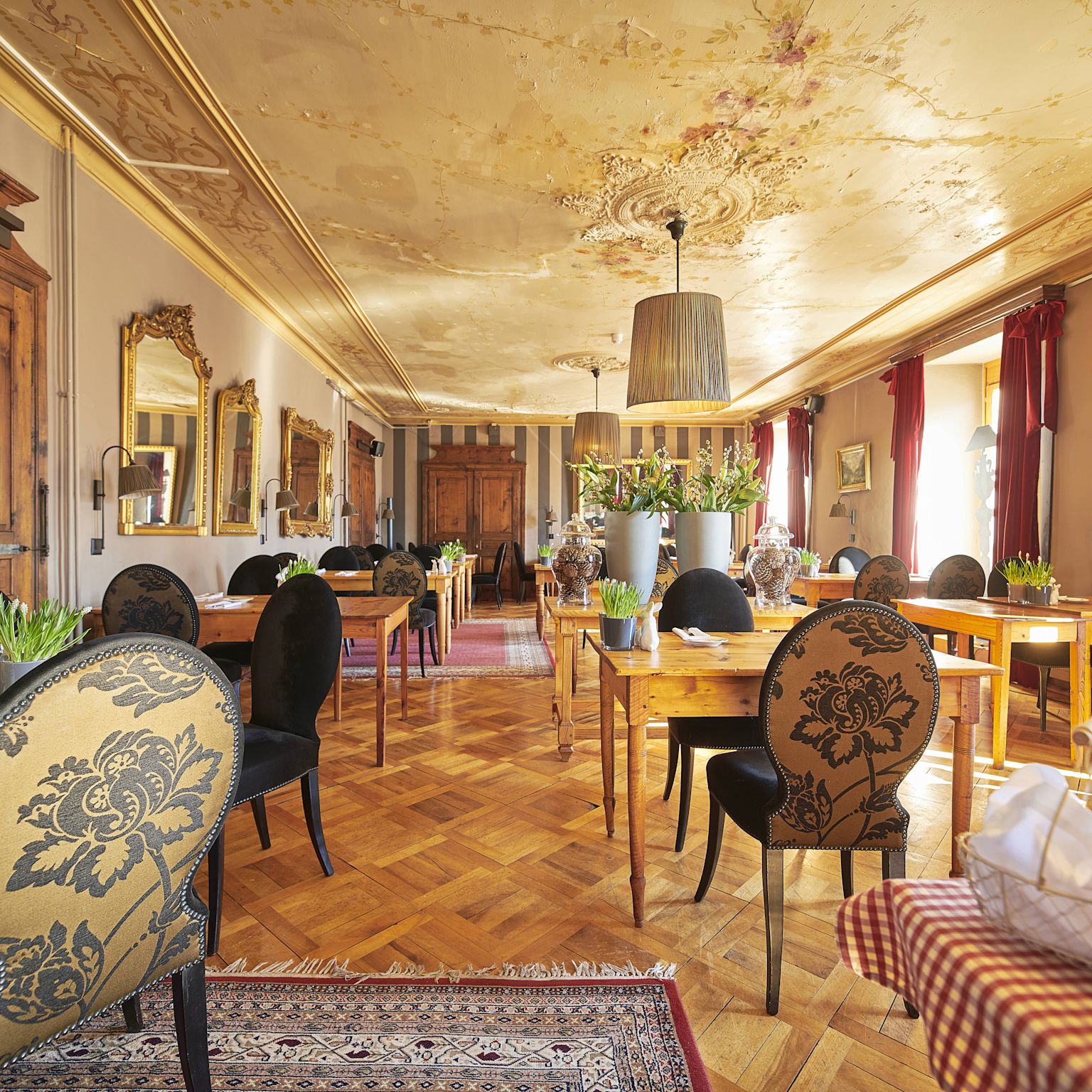 Old living room, Hotel Bella-Tola. Valais, Switzerland