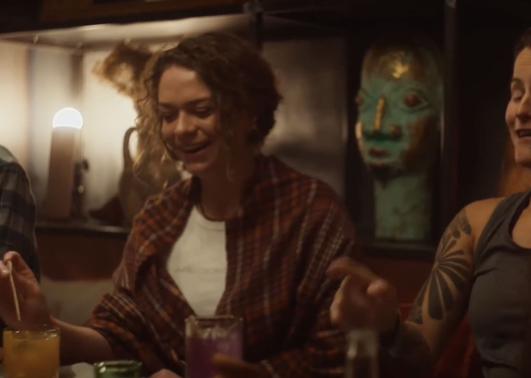 Bei uns sind multikulturelle Teams das normalste der Welt. Leben und arbeiten im Wallis, Schweiz