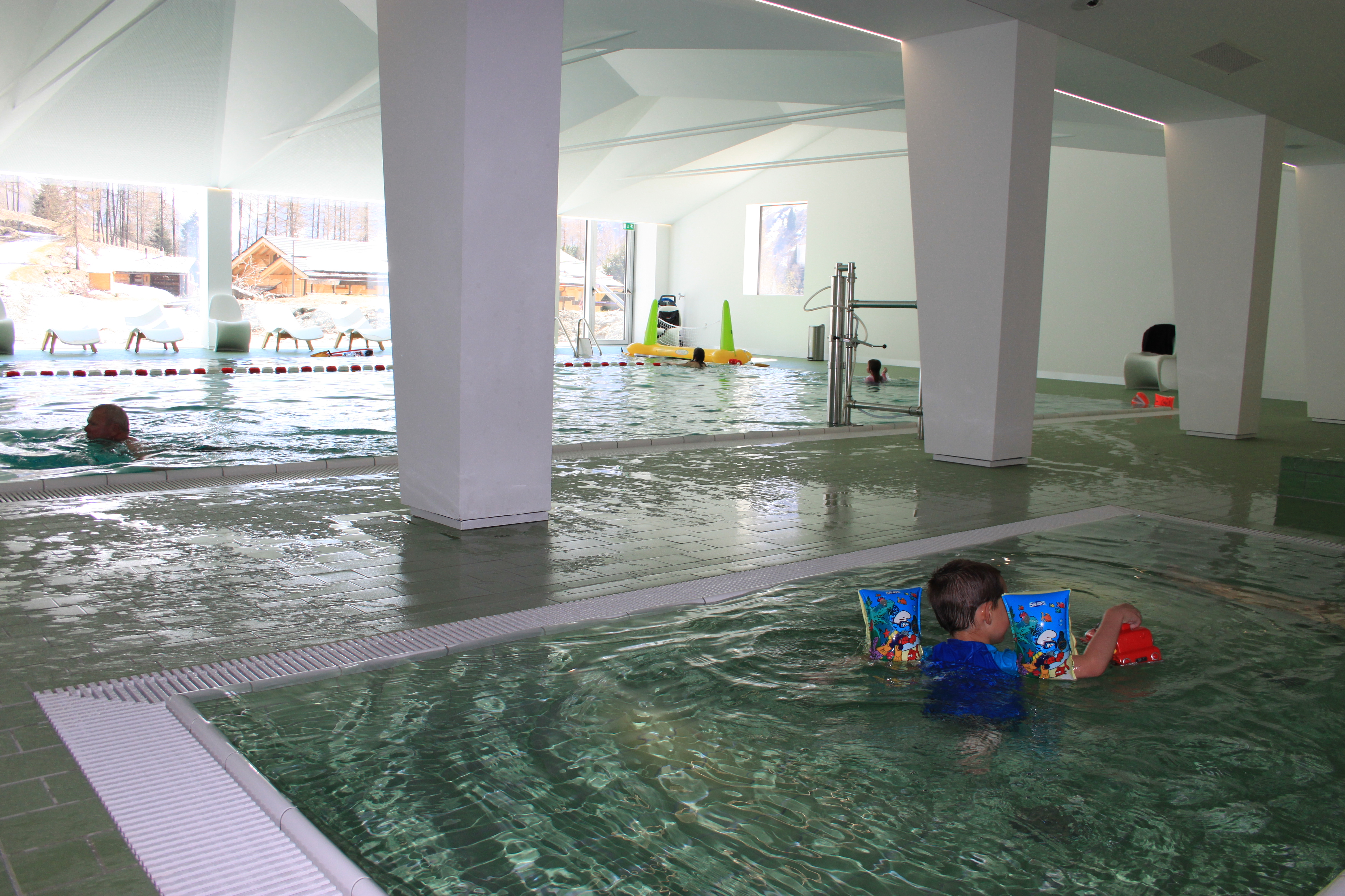 Indoor pool and Spa Zinal | Valais Switzerland