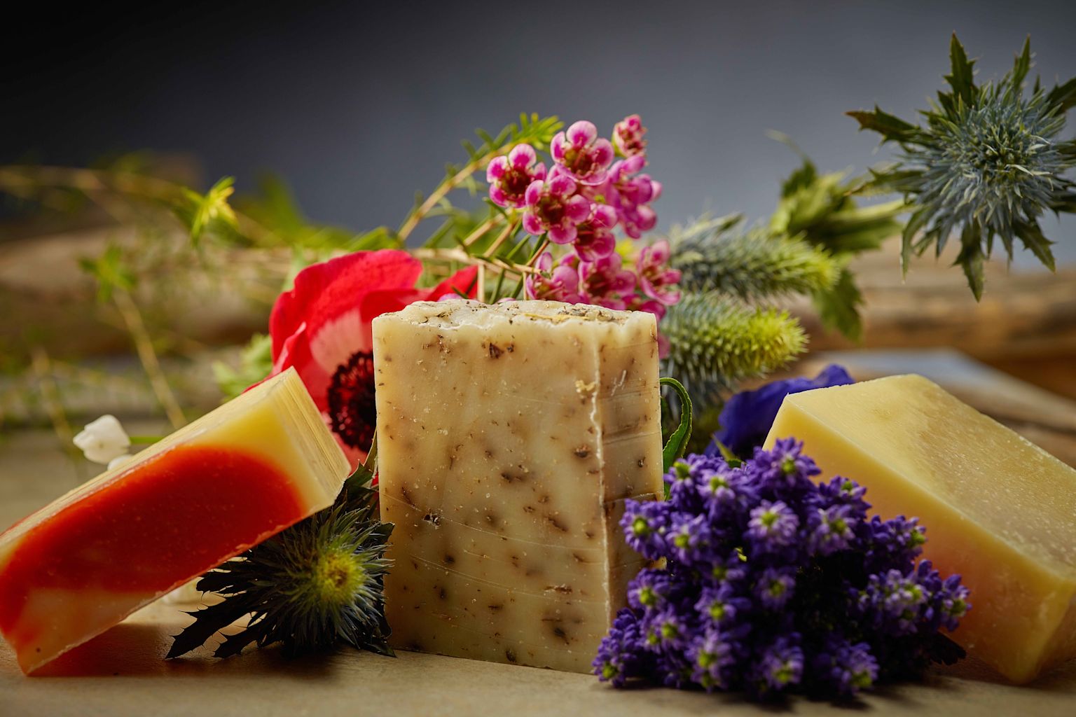 Seife Marke Wallis mit Aprikosen, Wallis, Schweiz