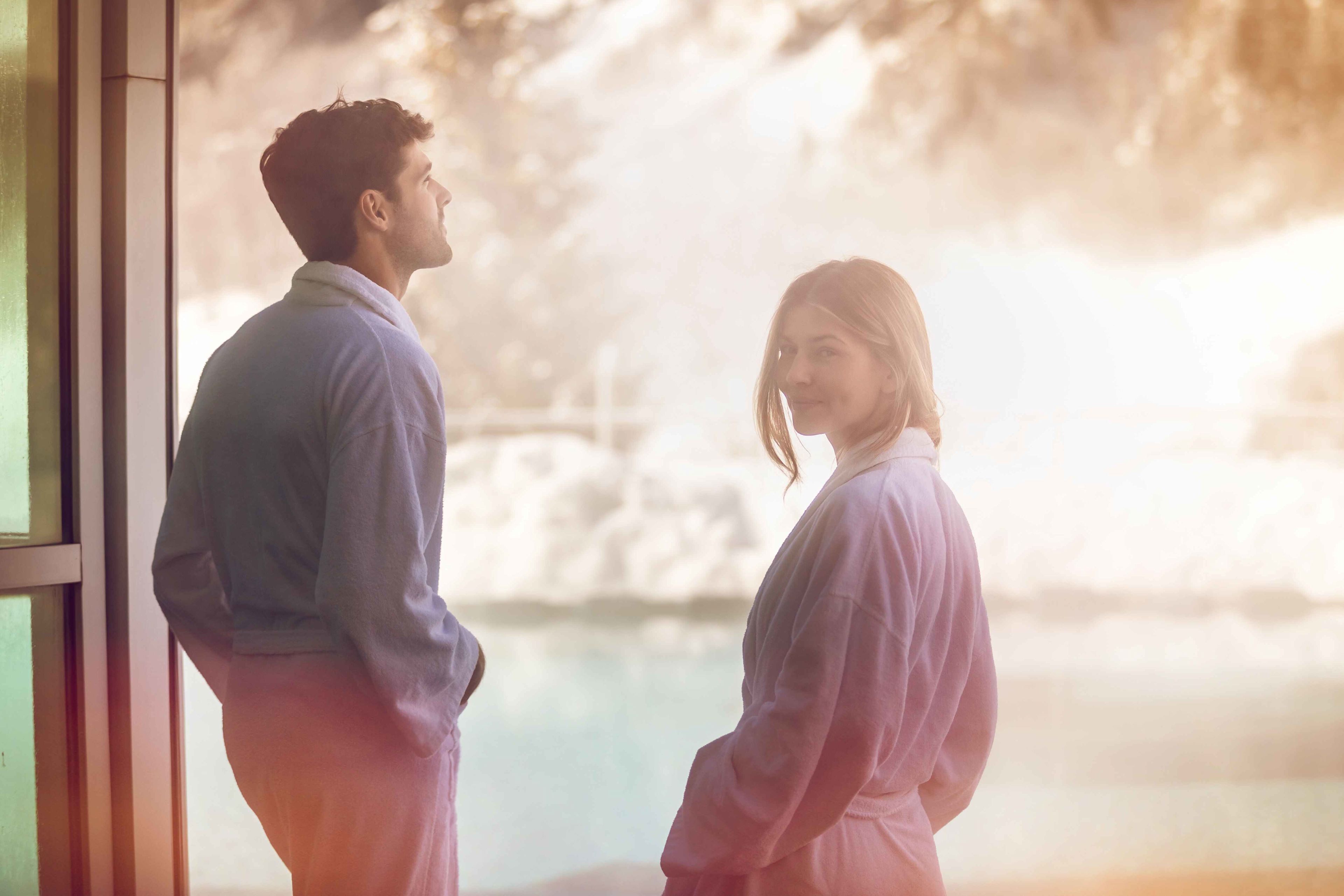 Thermalbaden in Leukerbad, Walliser Alpentherme, Wallis, Schweiz