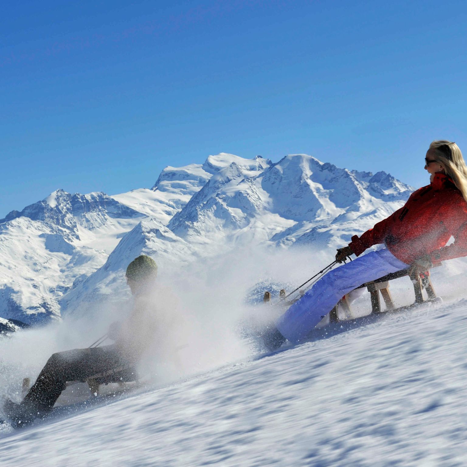 Tobogganing in the La Tzoumaz region
