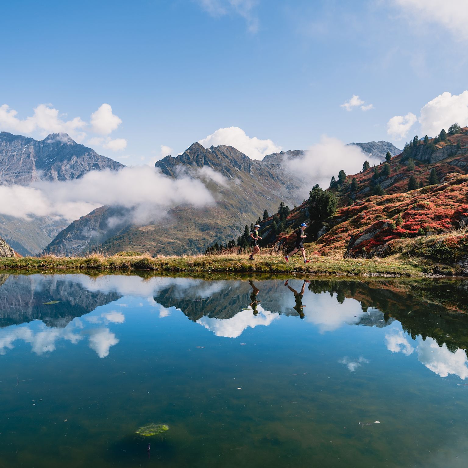 Trail running Verbier, runners, Valais, Switzerland