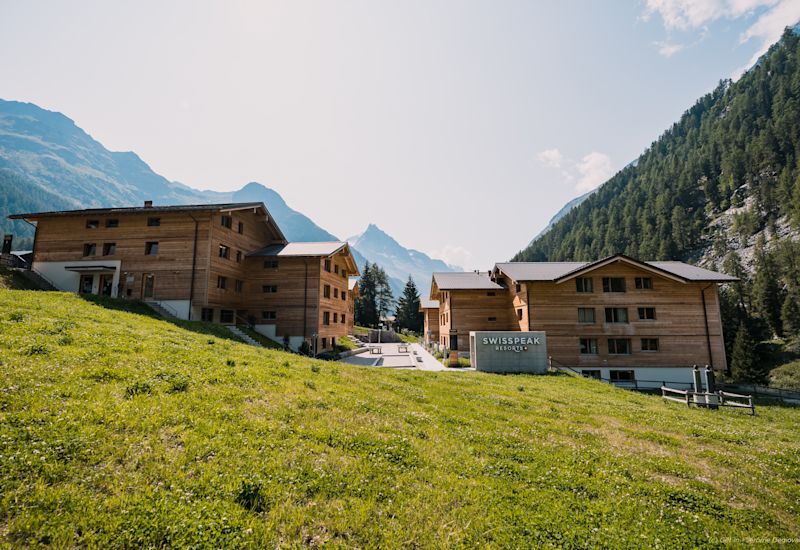 Die Swiss Peak Resorts in den Bergen des Val d'Anniviers in Zinal, Wallis, Schweiz