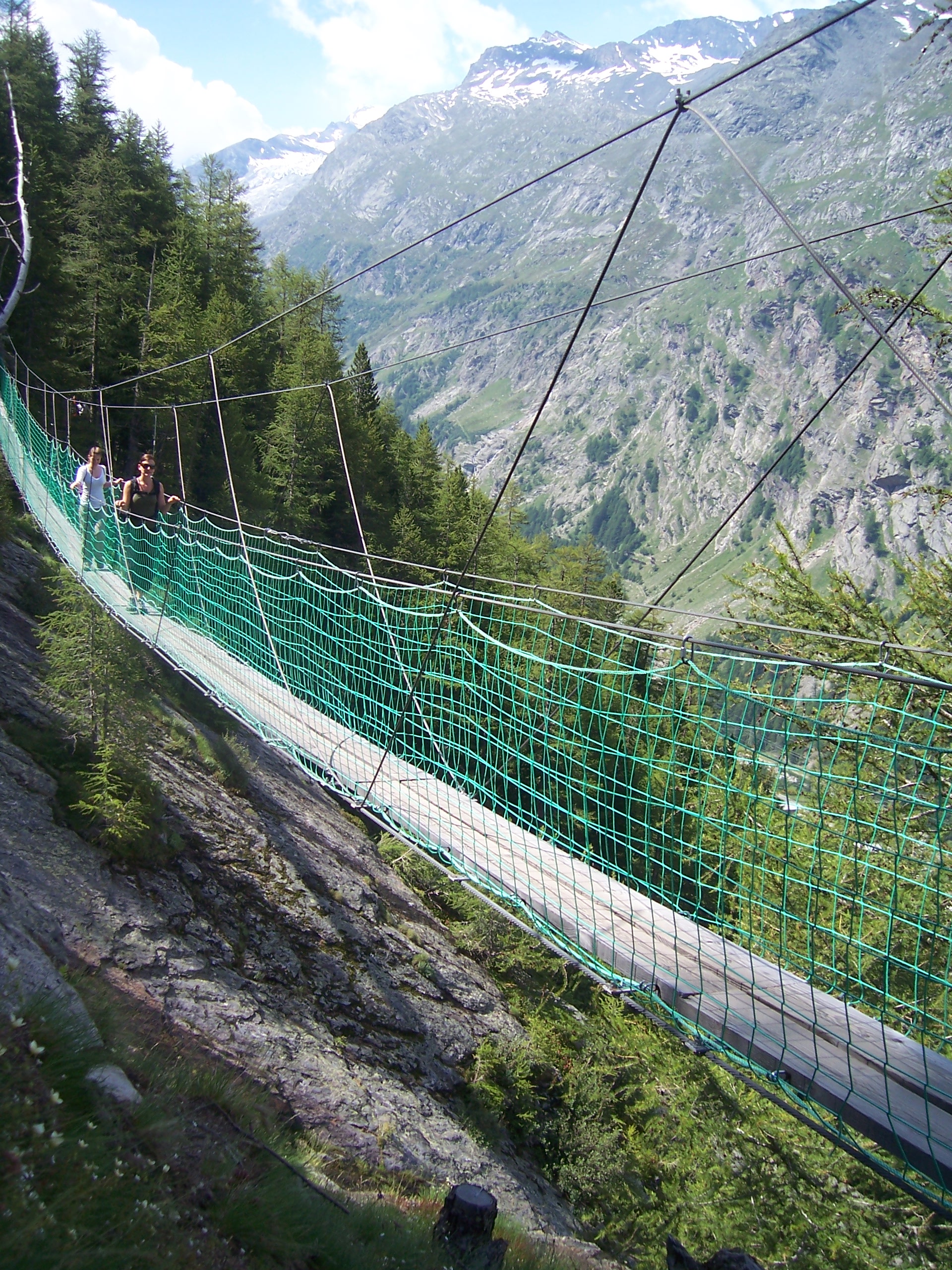Pont suspendu de Saas-Allmagell - Almagellerhorn, Sentier découverte Saas-Allmageller, Valais Wallis Suisse