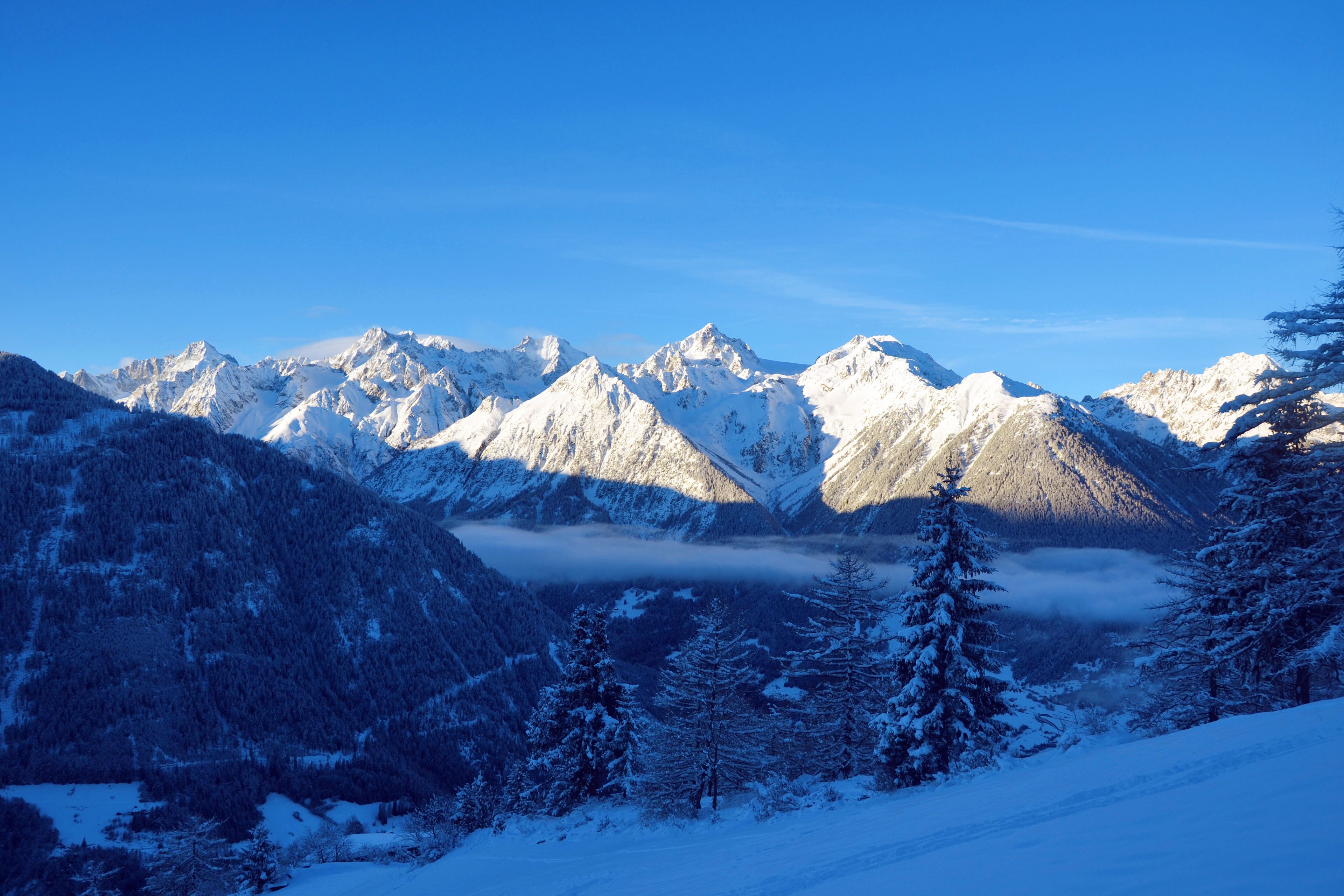 Pays du St-Bernard im Winter, Wallis
