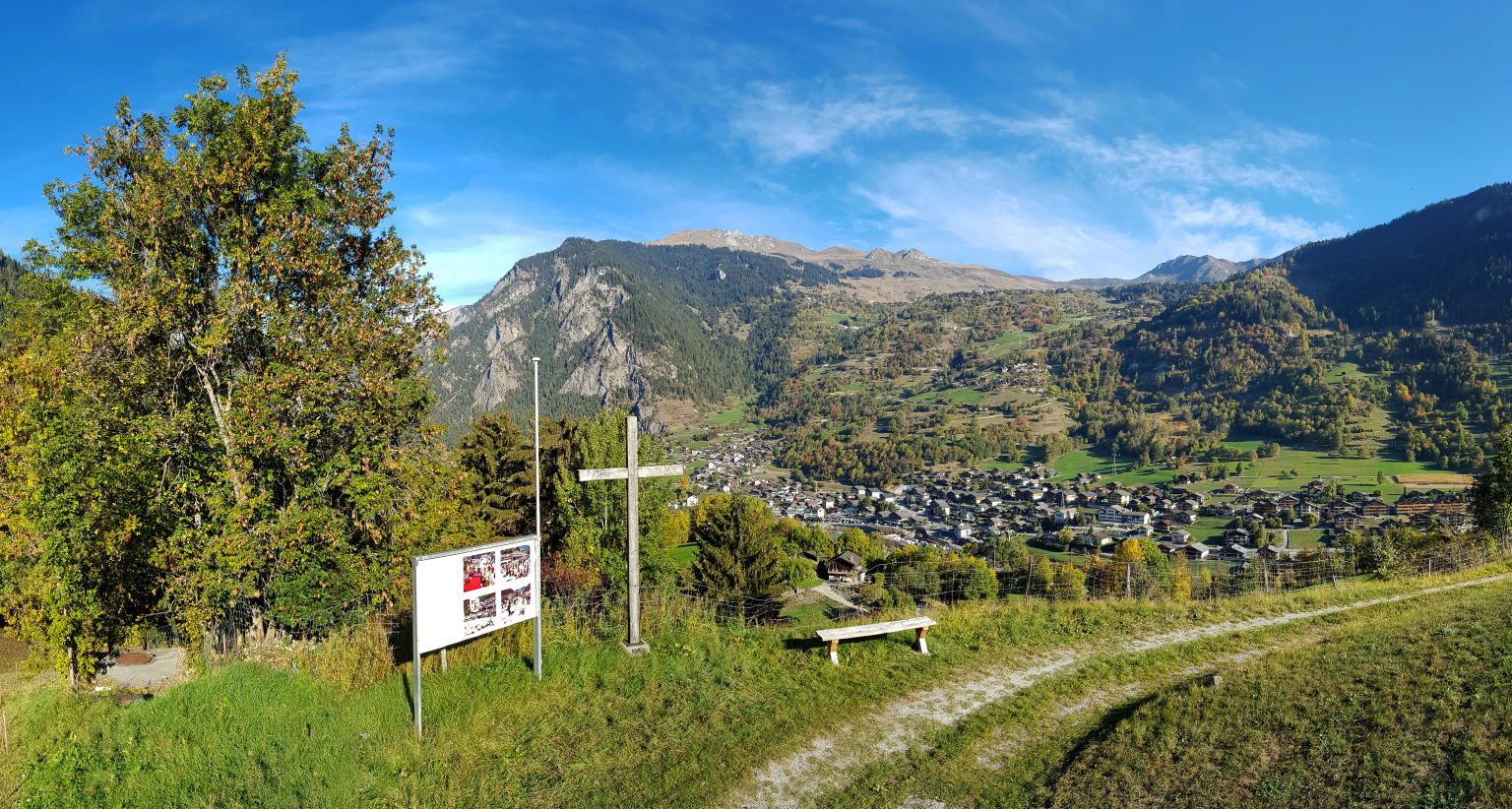Open-air art, Chemin 700, Valais, Switzerland