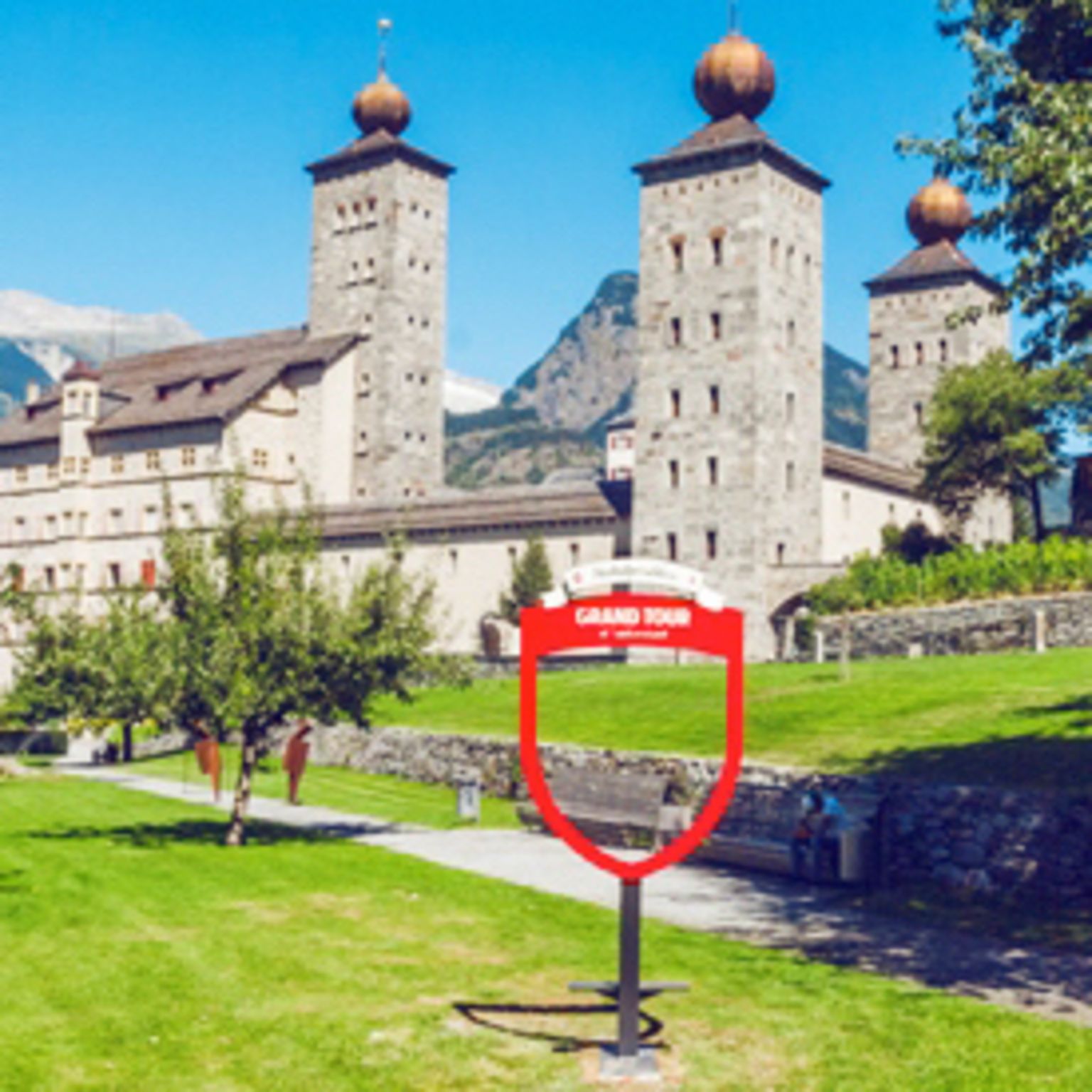 Spot à photo au château de Stockalper, Grand Tour of Switzerland, Brigue, Valais