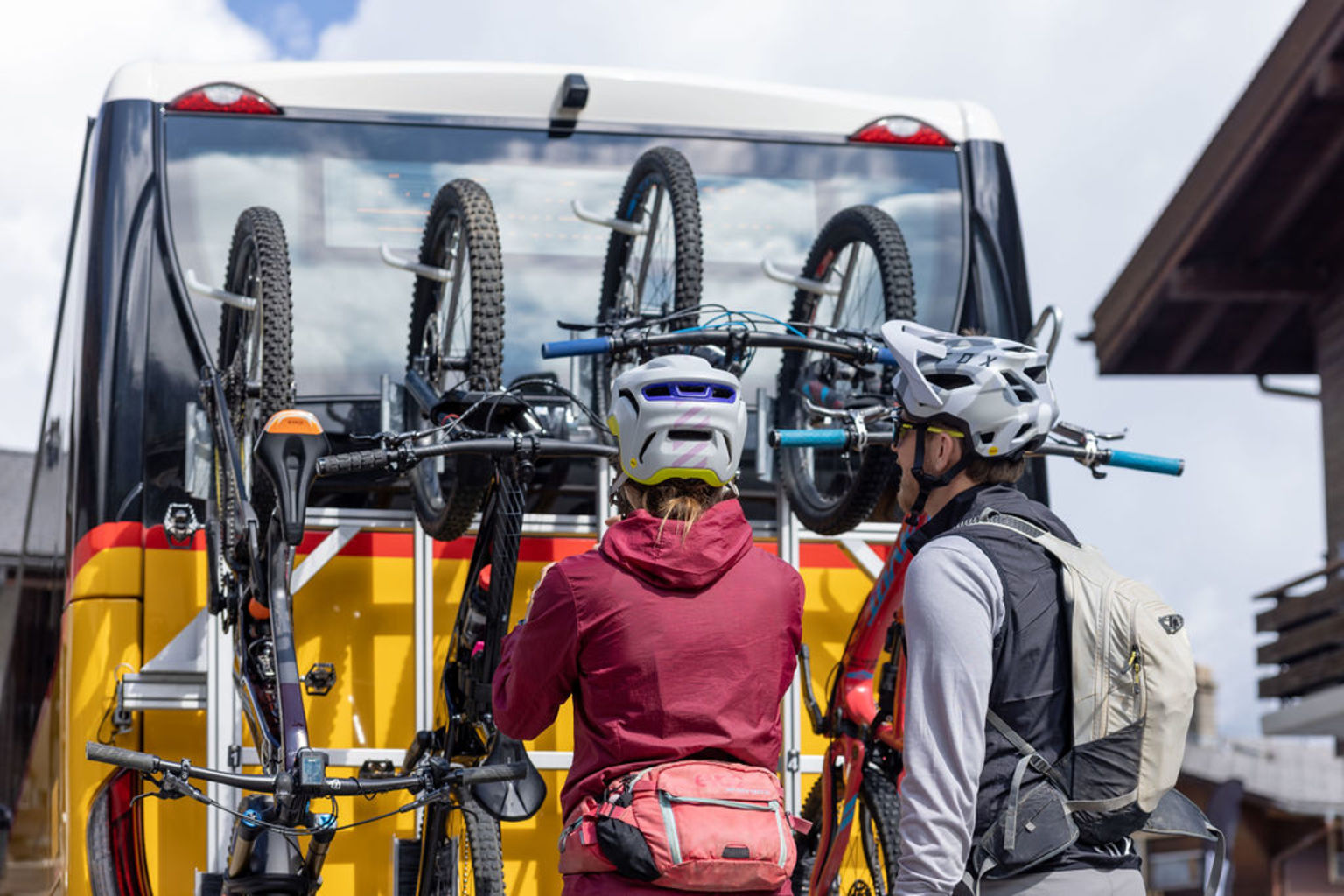 Resabike, Moutainbike, VTT, Bus, Video, Valais, Suisse