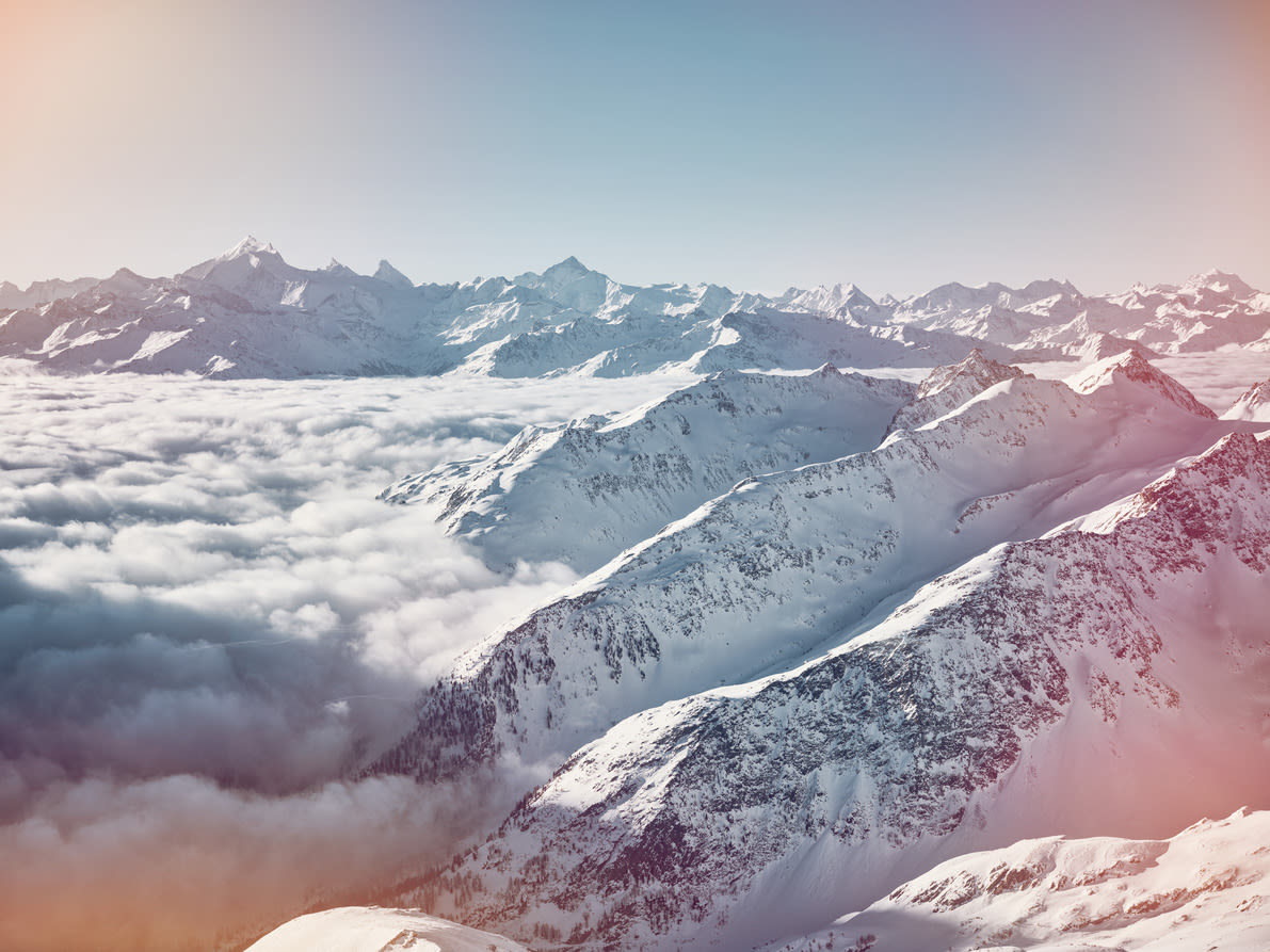 Vue sur le Weisshorn et le Cervin, montagnes, mer de brouillard, Valais, Suisse
