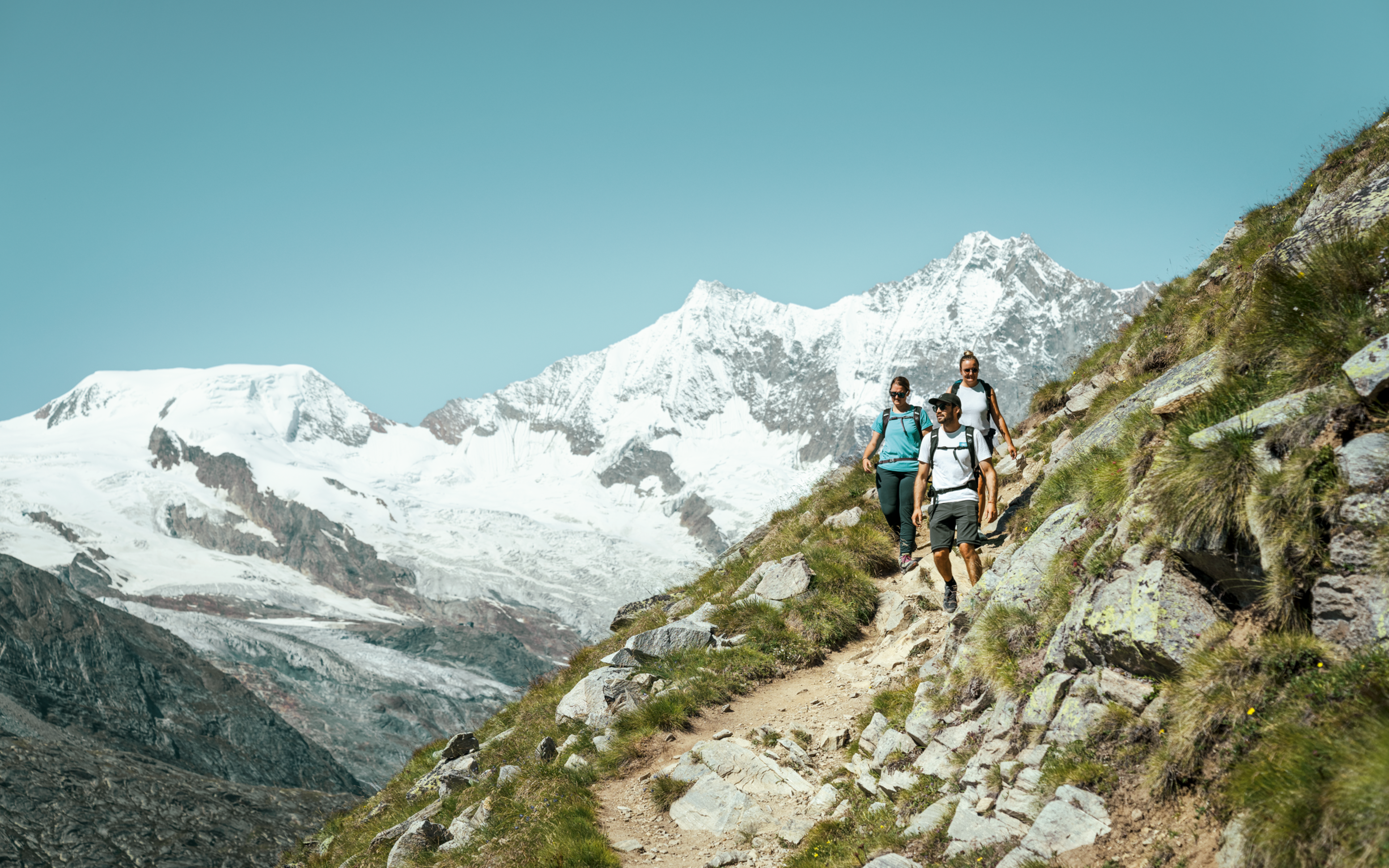 Le sentier d’altitude de l’Almageller dans la vallée de Saas