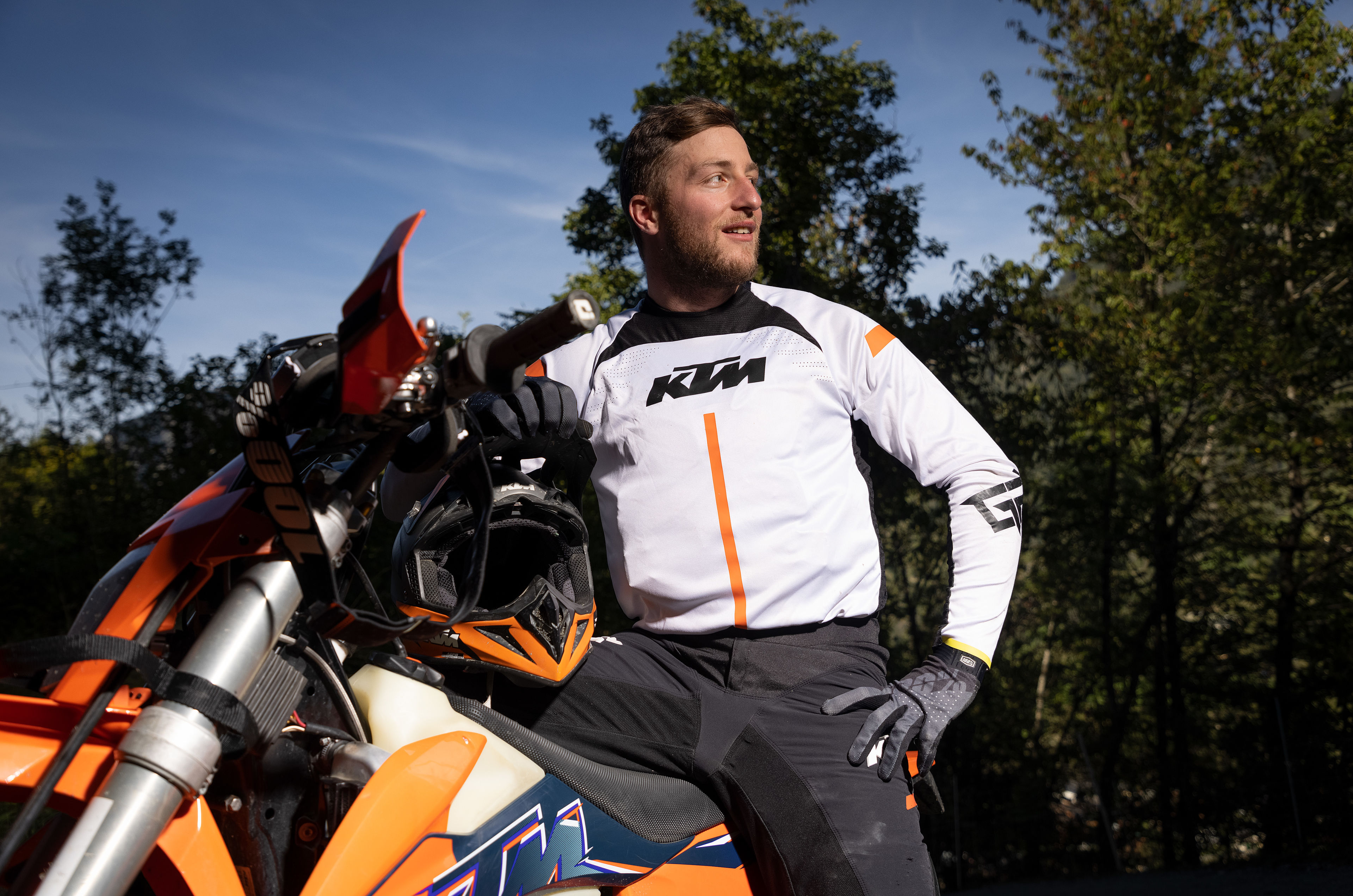 Skifahrer Justin Murisier ist ein begeisterter Motorradfahrer.