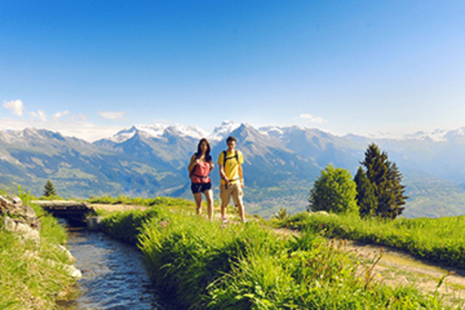 Bisse, historic irrigation channel, Nendaz, excursion, hikes, summer