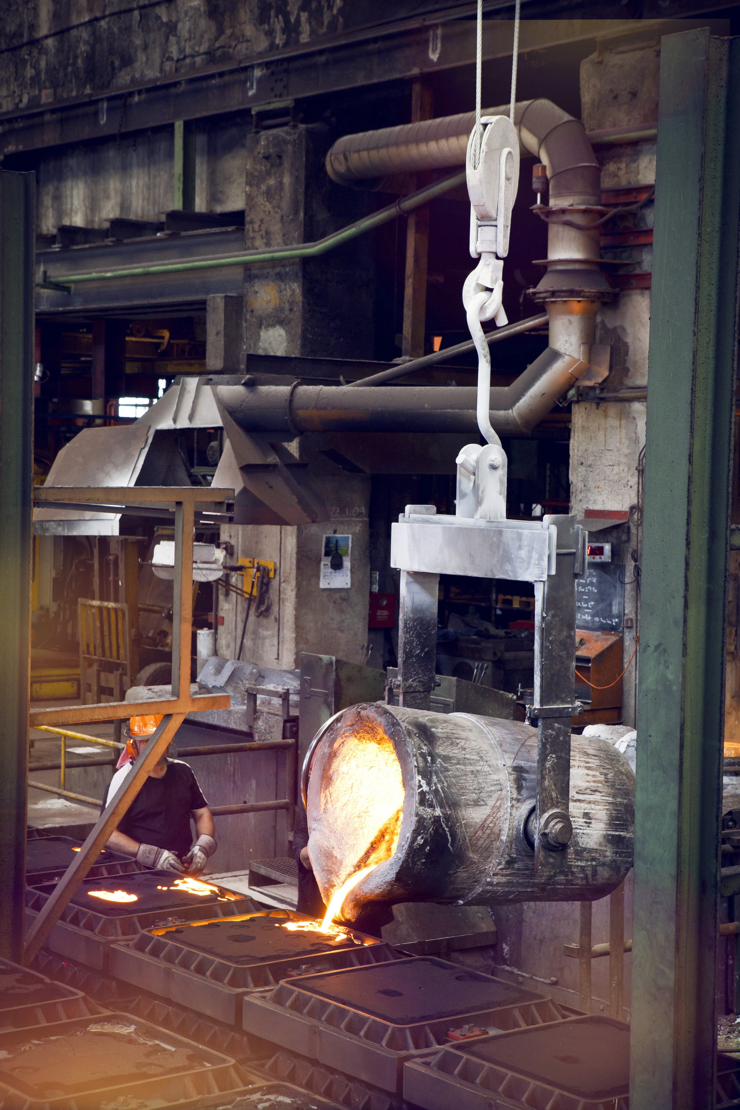 Industrie, Valais, L’industrie mécanique a une place importante dans l’économie du canton. Plusieurs entreprises actives dans les technologies de pointe s’y sont établies