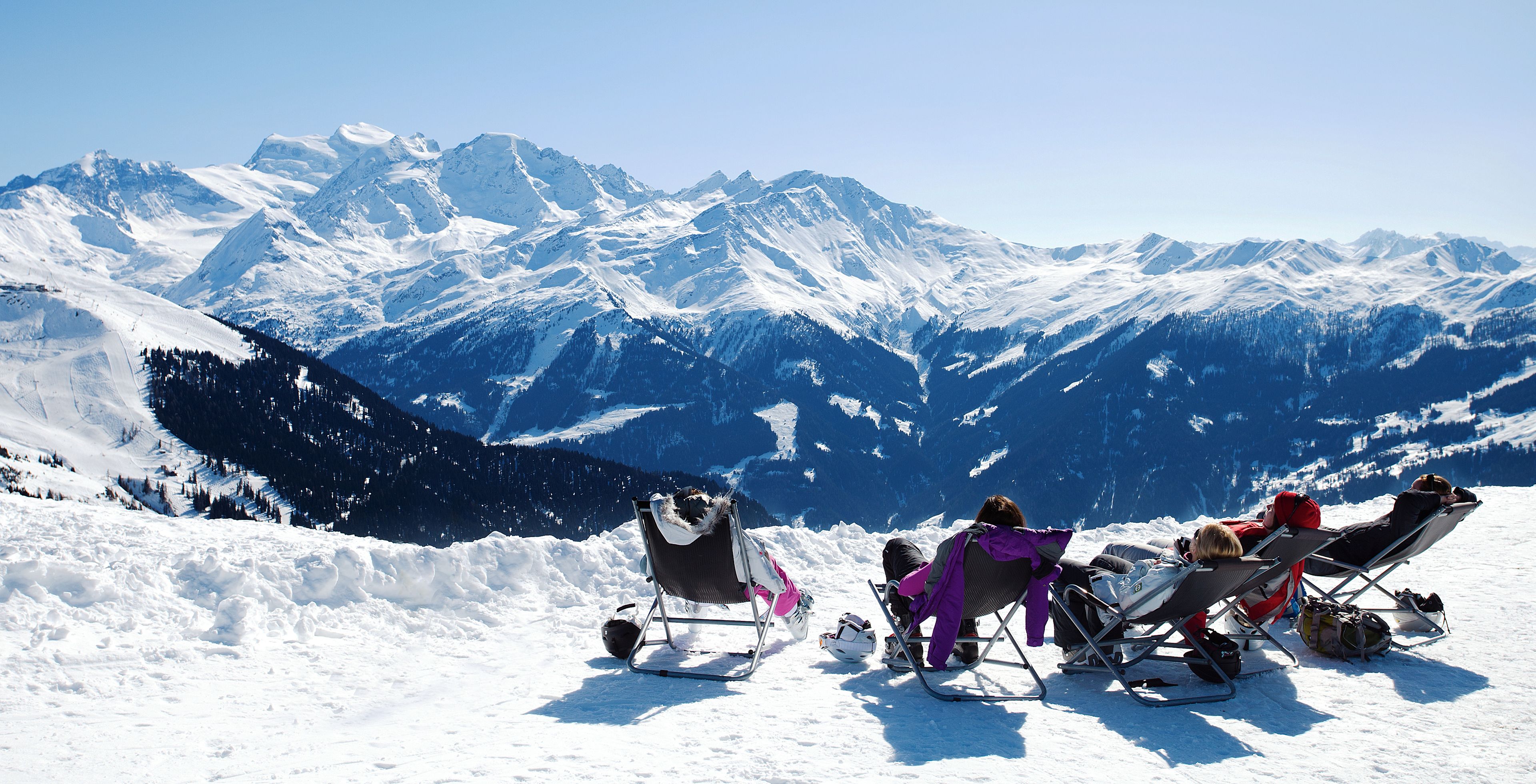 Region La Tzoumaz - Mayens-de-Riddes during winter, Grand Combin, Valais