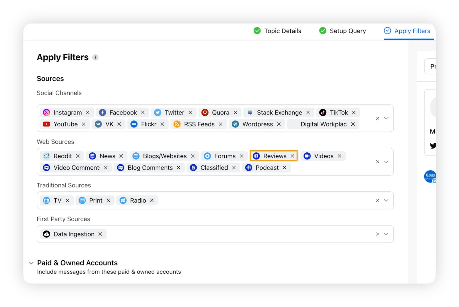 Sprinklr Insights dashboard for choosing the social listening source 