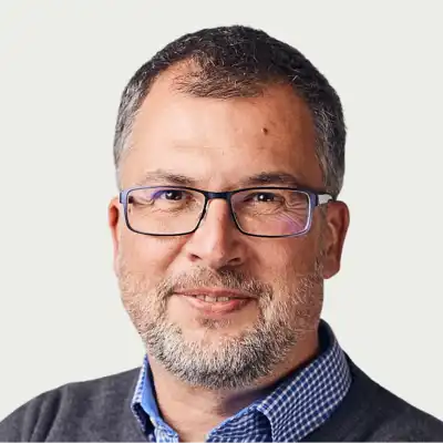 Dr. Christian Velten