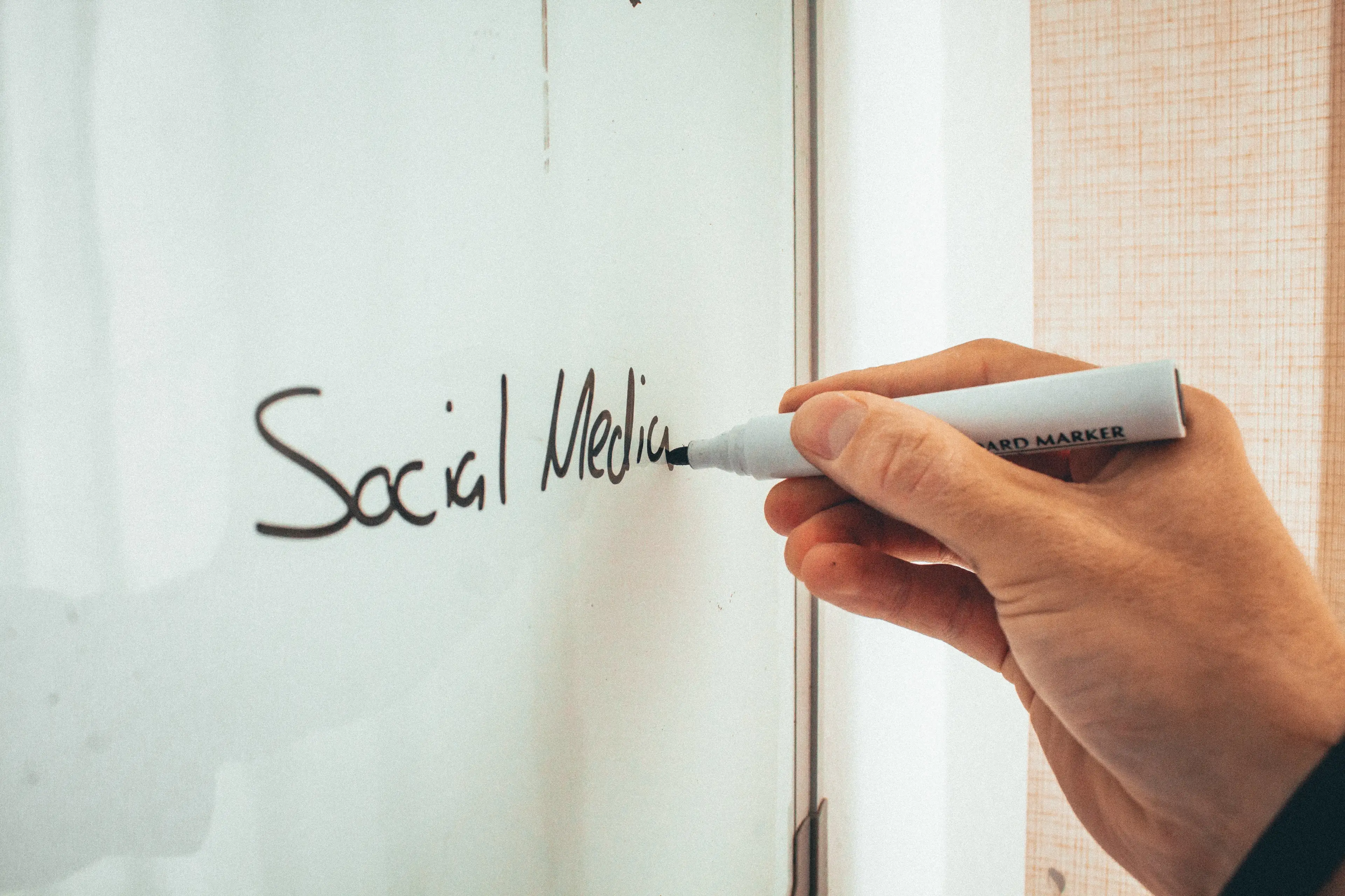 How to Develop a B2B Social Media Strategy in 4 Easy Steps