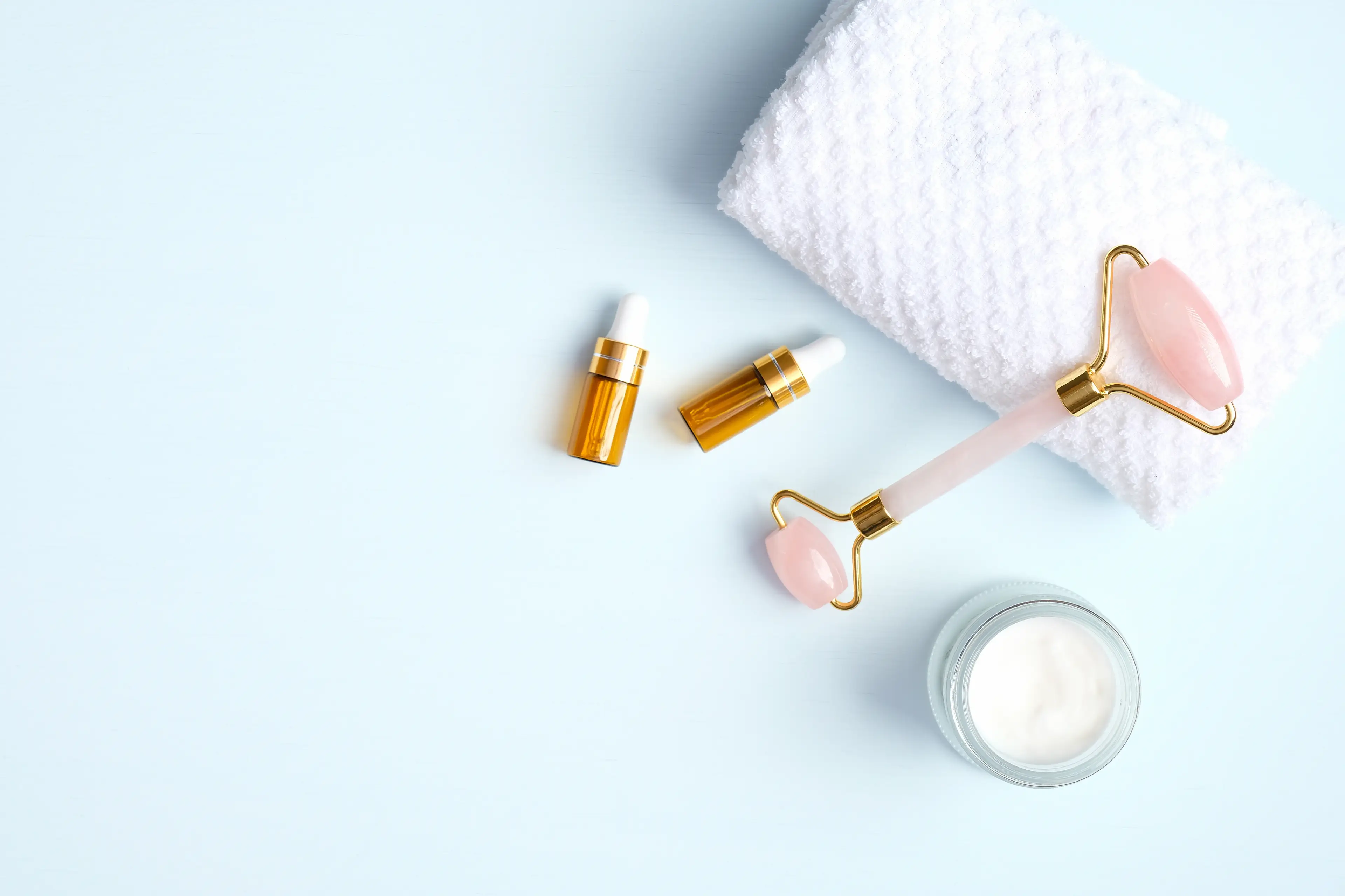 New X, formerly Twitter & Sprinklr Research Shows How Beauty Brands are Building Community