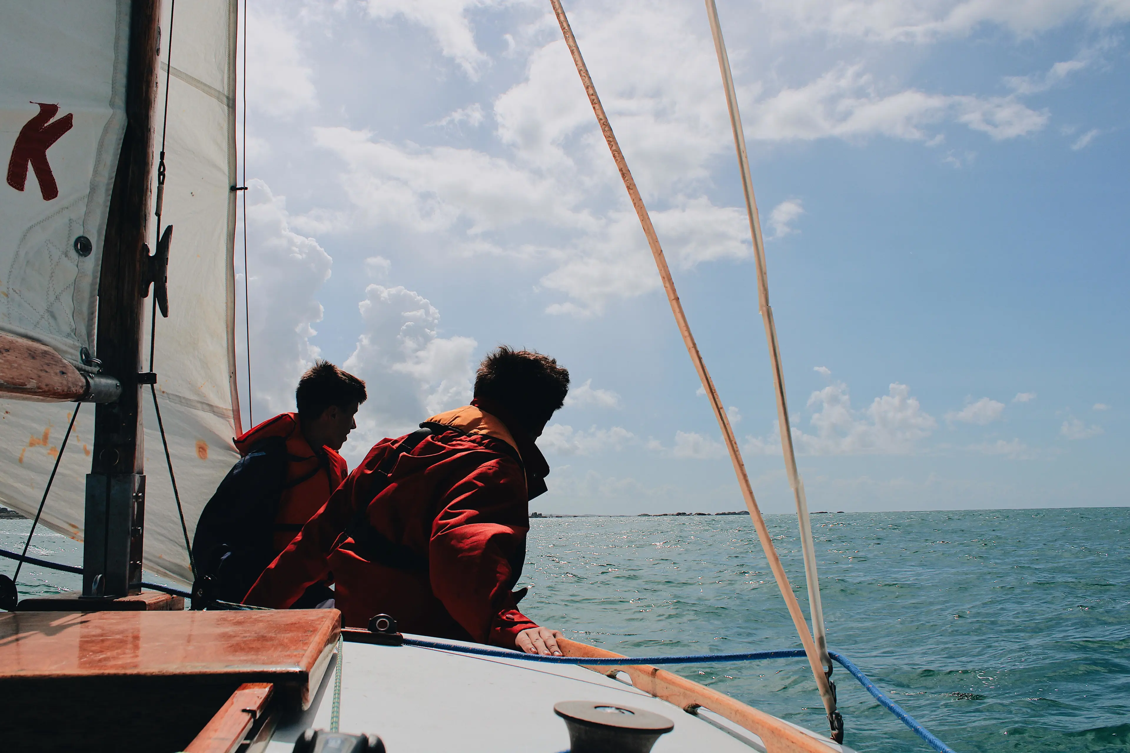 La course du Vendée Globe 2020 se poursuit sur les réseaux sociaux