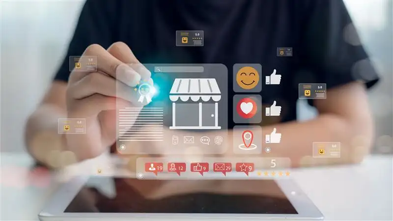 Social Media Branding: Strategy, Examples & Tips for 2025