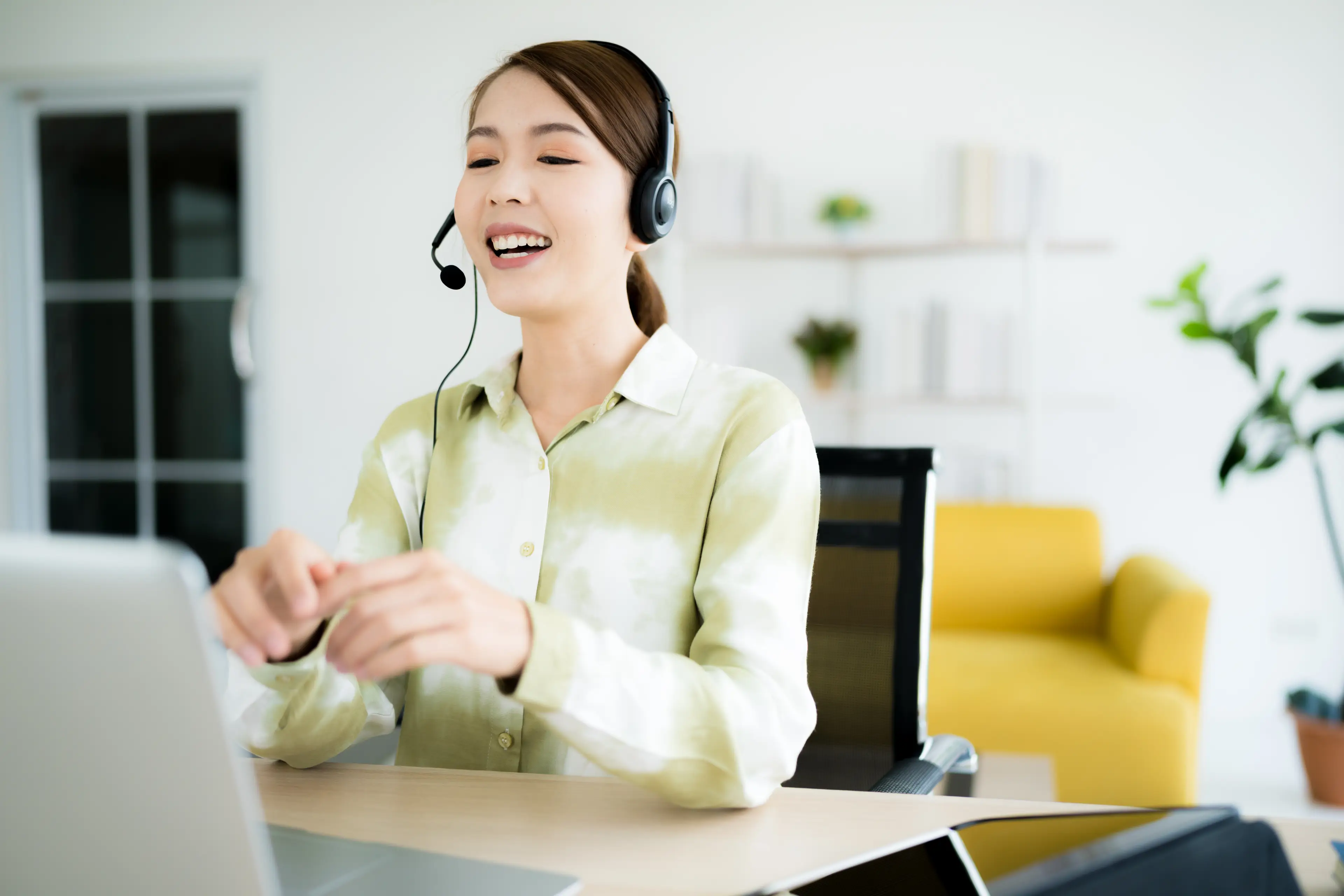 Enhancing customer satisfaction and retention through cloud-based contact centers