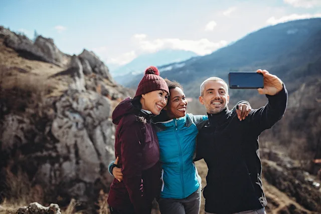 Vi unifies physical stores with online reviews