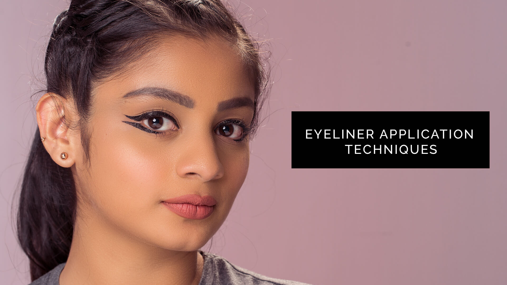Eyeliner Application