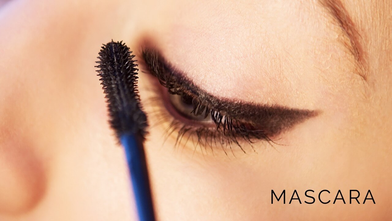 Mascara Application
