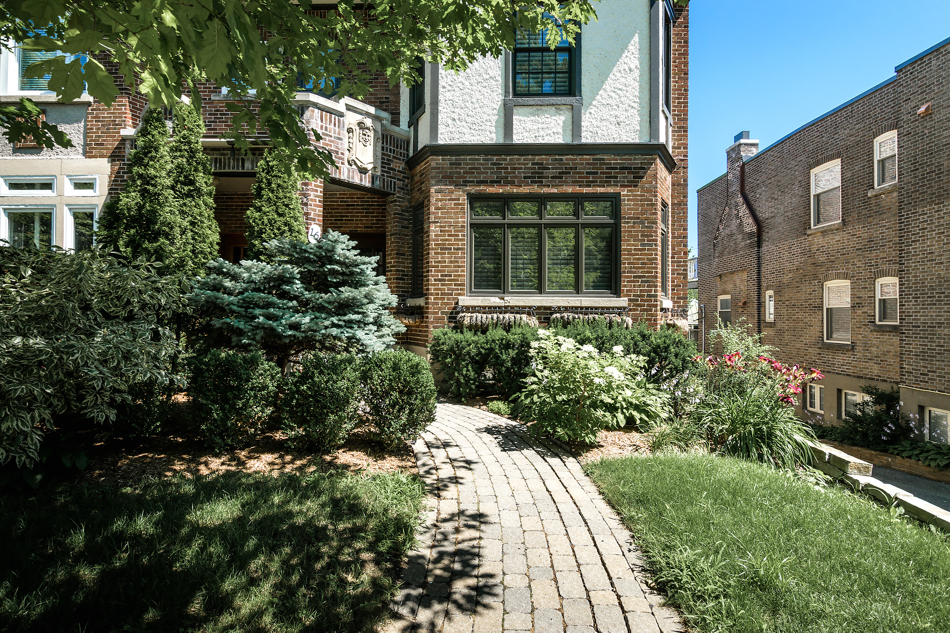 652 Roslyn Avenue, Westmount, Montreal Groupe Copley Luxury Real