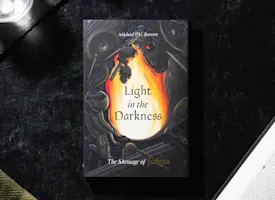 1080x1080 WEB LIG10 light in the darkness