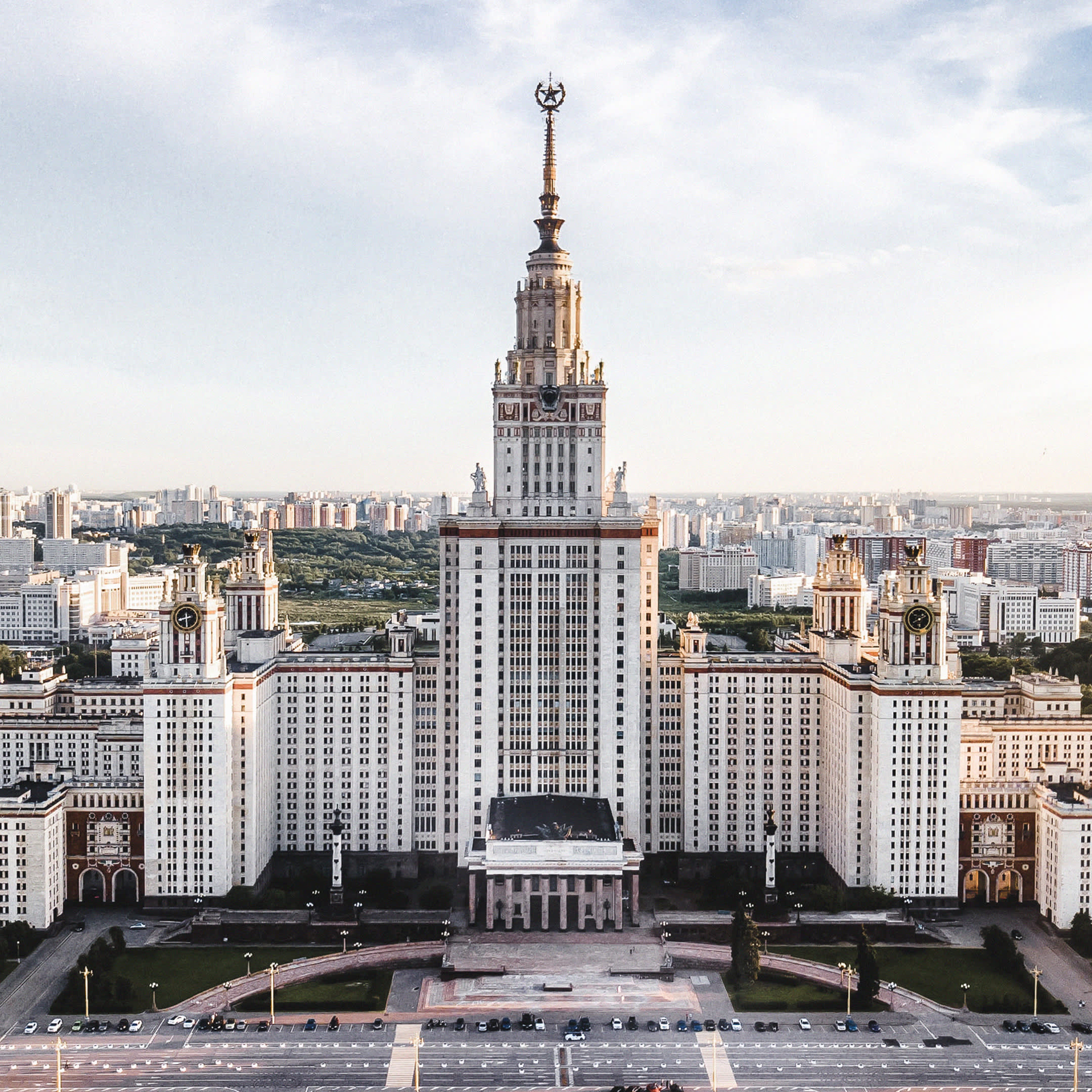 Russian Outreach Square
