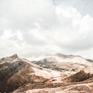 Farsi Outreach Square