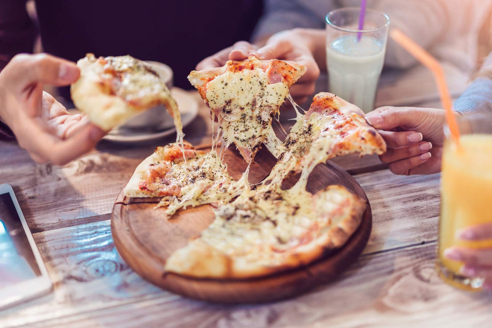 Lead-Amsterdam-best-pizza