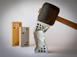 不動産業の独立開業で失敗する人の8つの特徴｜失敗しない対策も解説