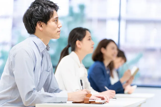 Cover Image for 不動産業の人材育成における3つの課題とは？効果的な手法も紹介